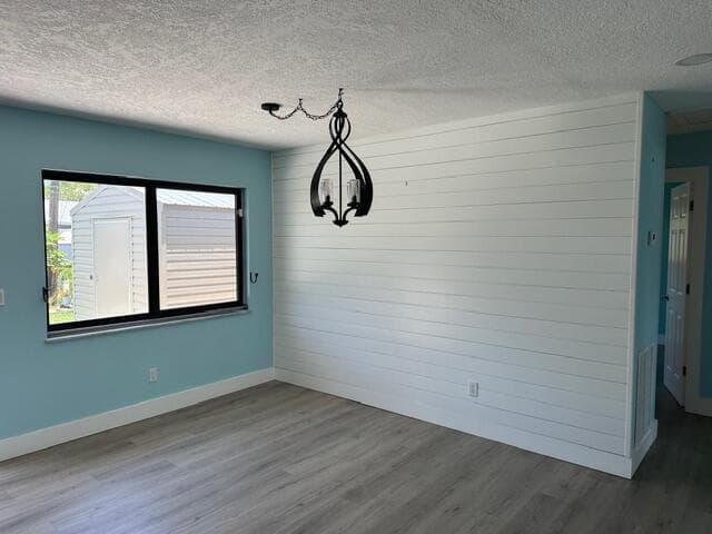 907 SE Lake Street, Stuart, FL 34994 — photo 12 of 23
