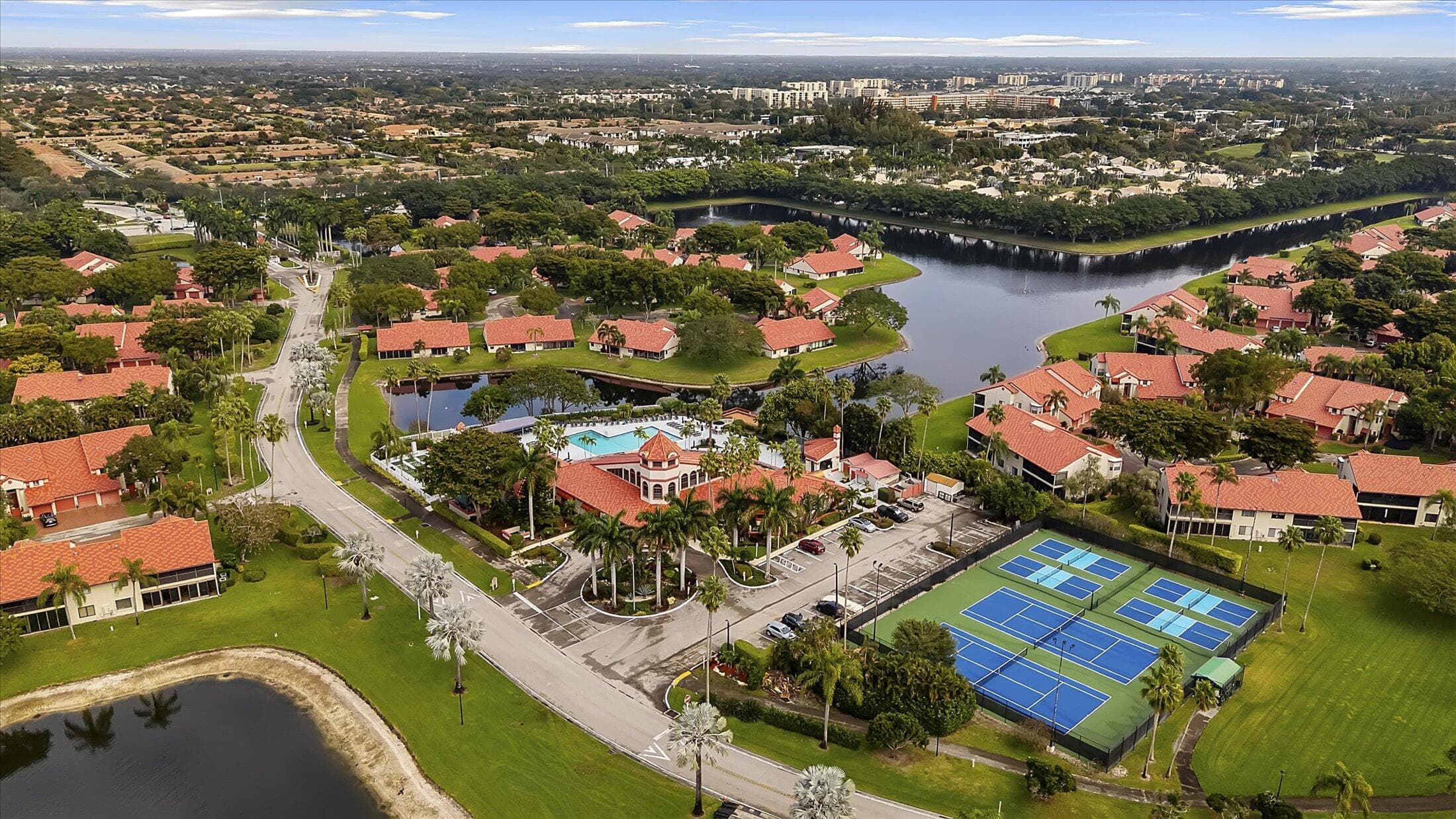 7841 Lexington Club Boulevard B, Delray Beach, FL 33446 — photo 45 of 47