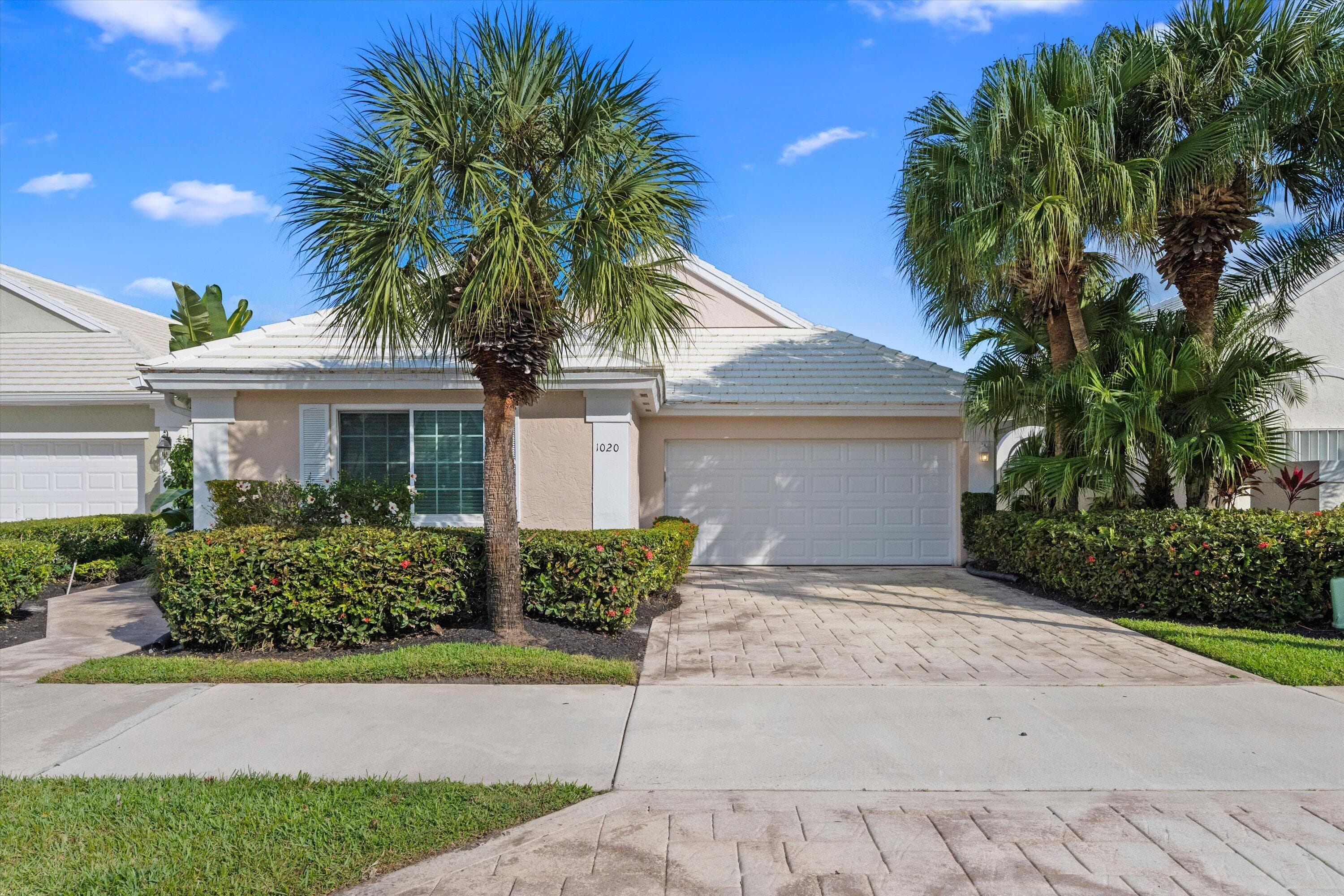 1020 Lytham Court, West Palm Beach, FL 33411 — photo 4 of 42