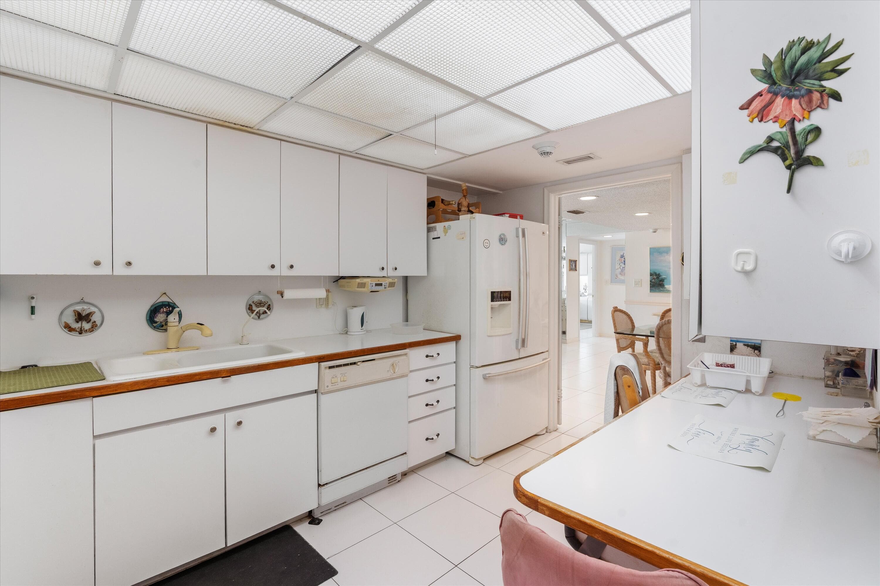 5100 N Ocean Boulevard 303, Lauderdale-By-The-Sea, FL 33308 — photo 9 of 35