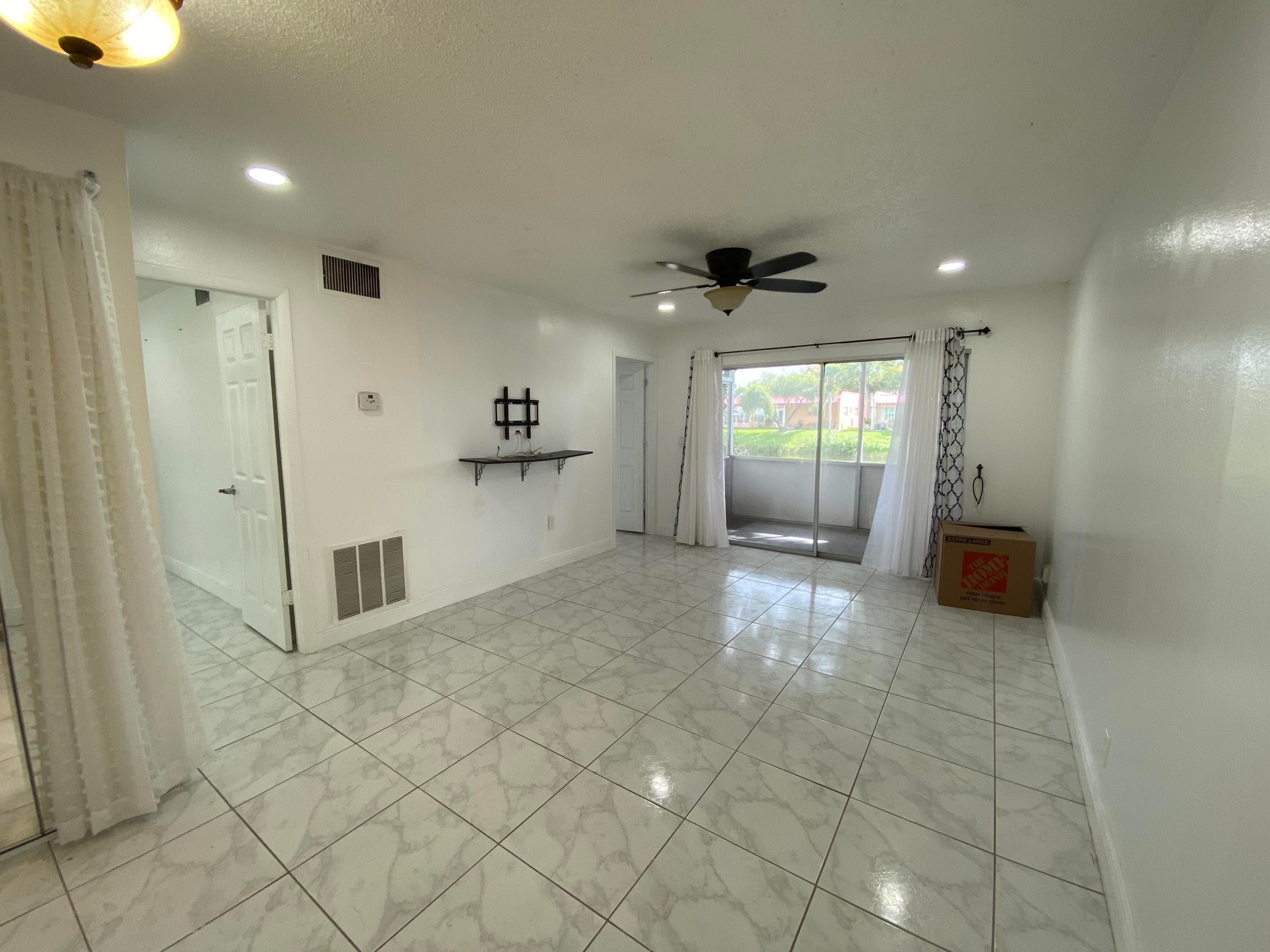 138 Lake Frances Drive, West Palm Beach, FL 33411 — photo 5 of 14