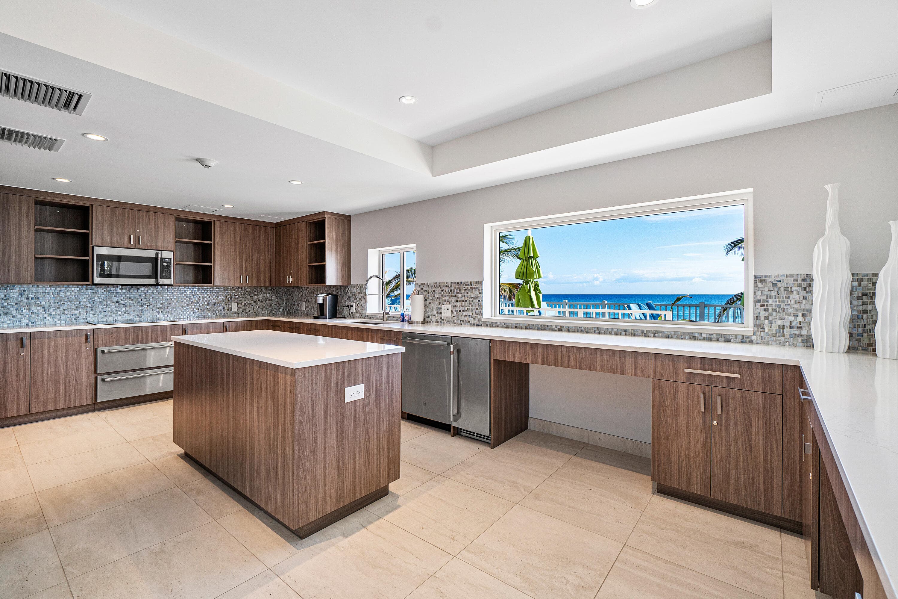 4600 S Ocean Boulevard 301, Highland Beach, FL 33487 — photo 33 of 50