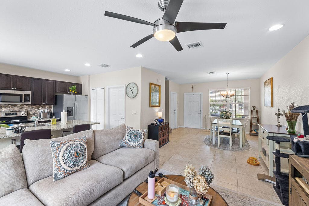 2550 NW Treviso Circle, Port St. Lucie, FL 34986 — photo 14 of 40