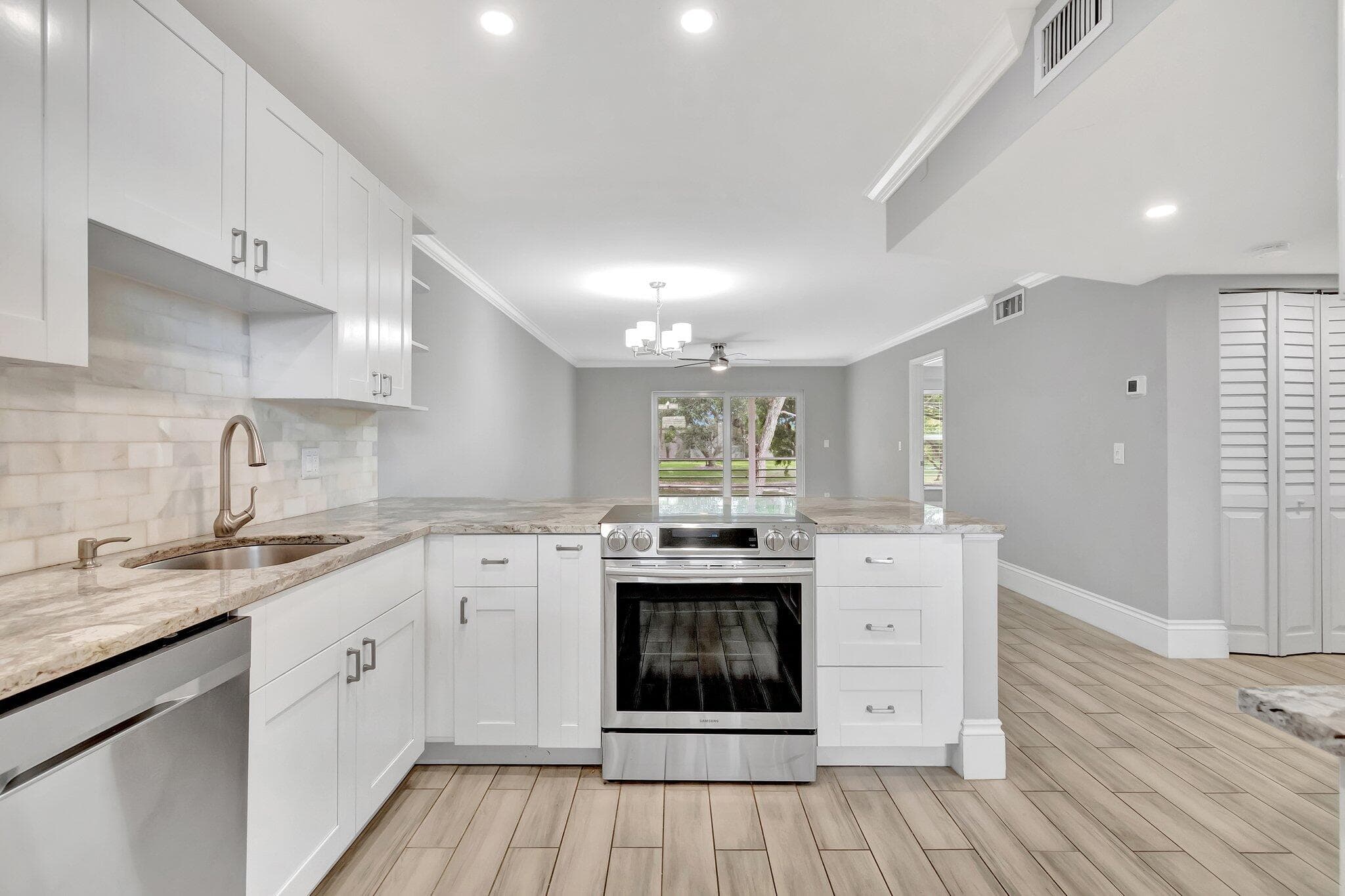 2900 Fiore Way 203, Delray Beach, FL 33445 — photo 5 of 35