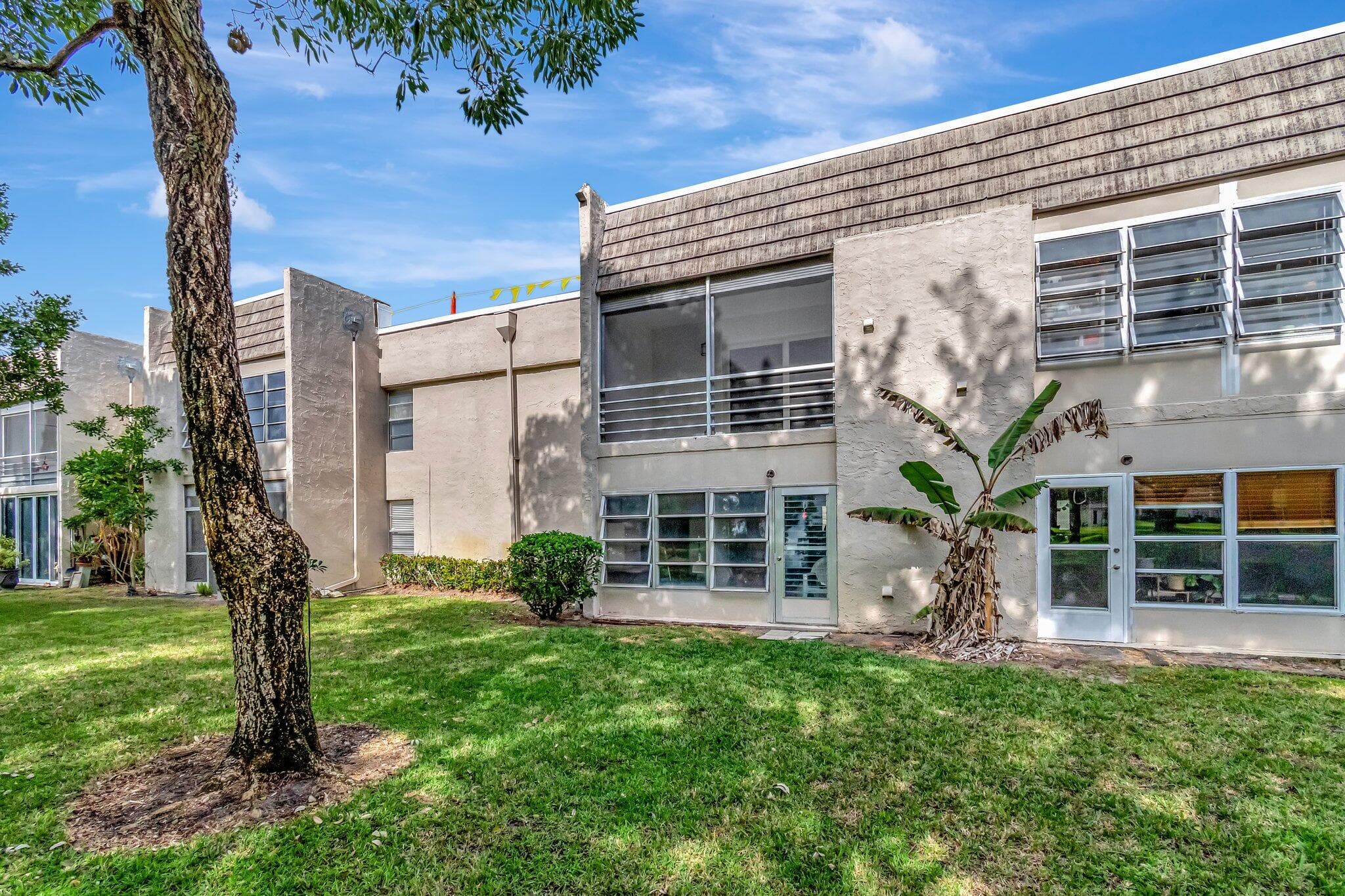 2900 Fiore Way 203, Delray Beach, FL 33445 — photo 30 of 35