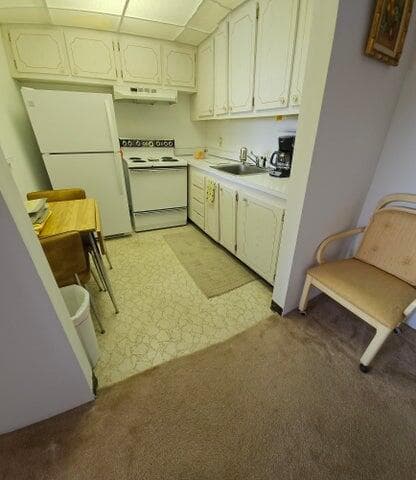 300 Village Green Circle S 209, Palm Springs, FL 33461 — photo 13 of 15