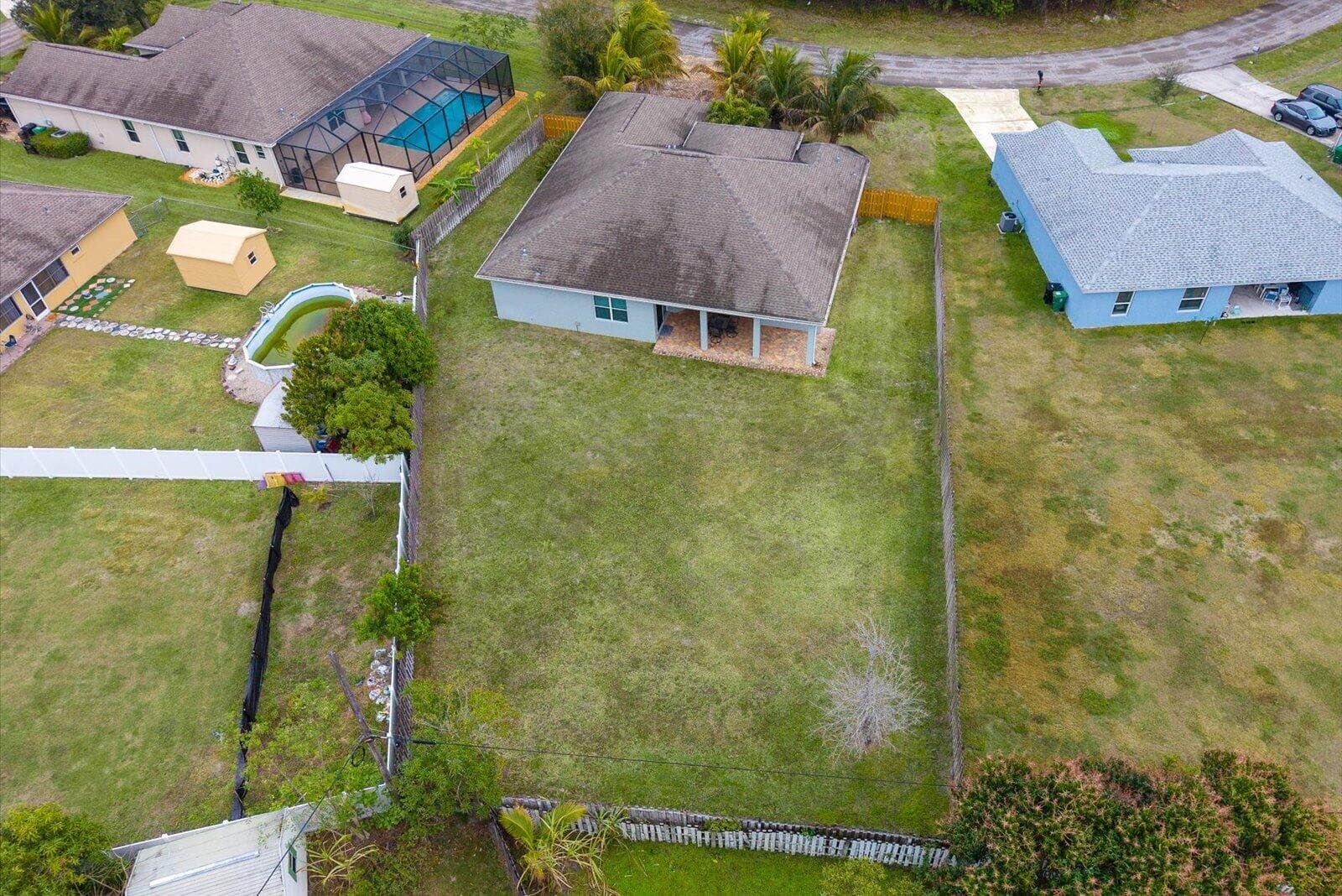 562 SW Souris Avenue, Port St. Lucie, FL 34953 — photo 39 of 43