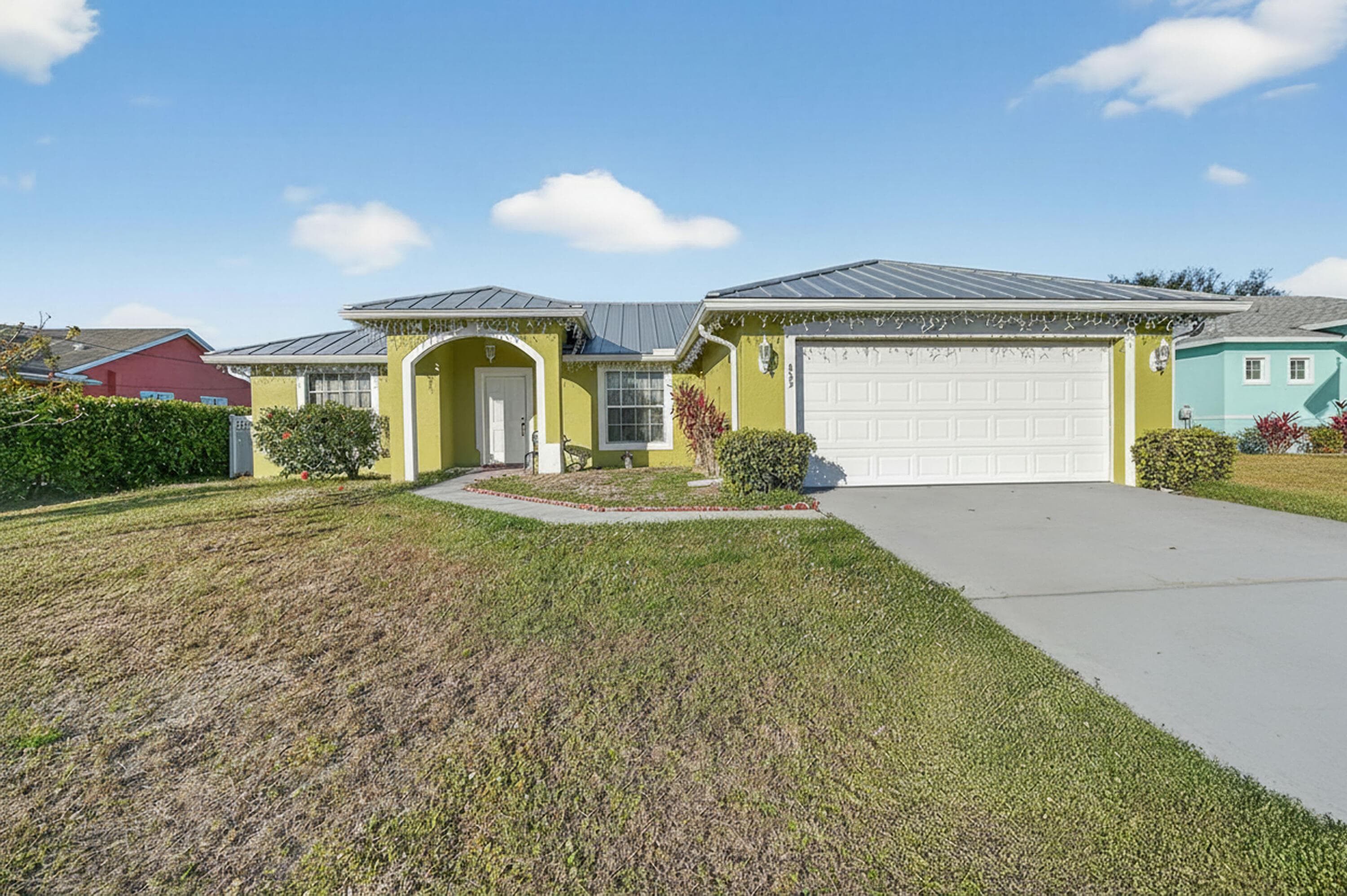 933 SW General Patton Terrace, Port St. Lucie, FL 34953 — photo 1 of 36