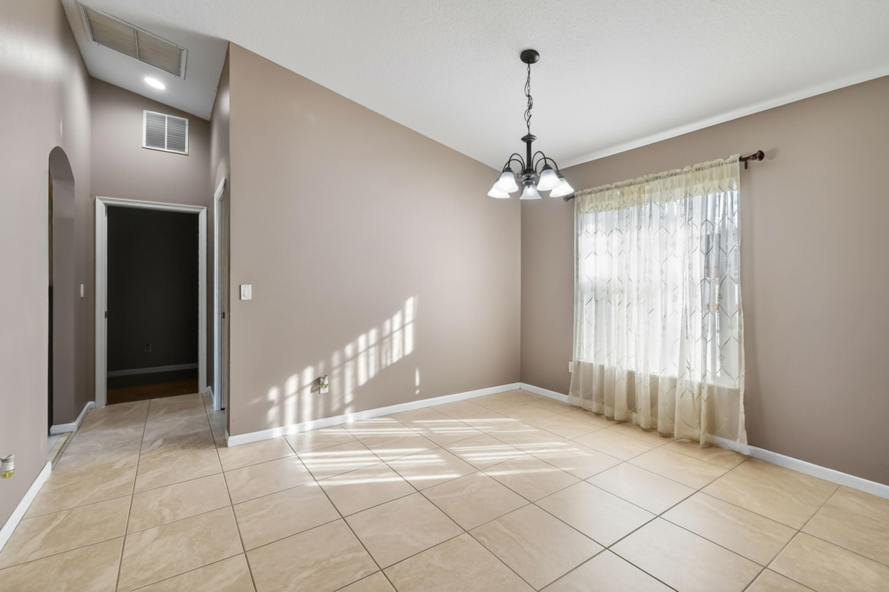 933 SW General Patton Terrace, Port St. Lucie, FL 34953 — photo 9 of 36