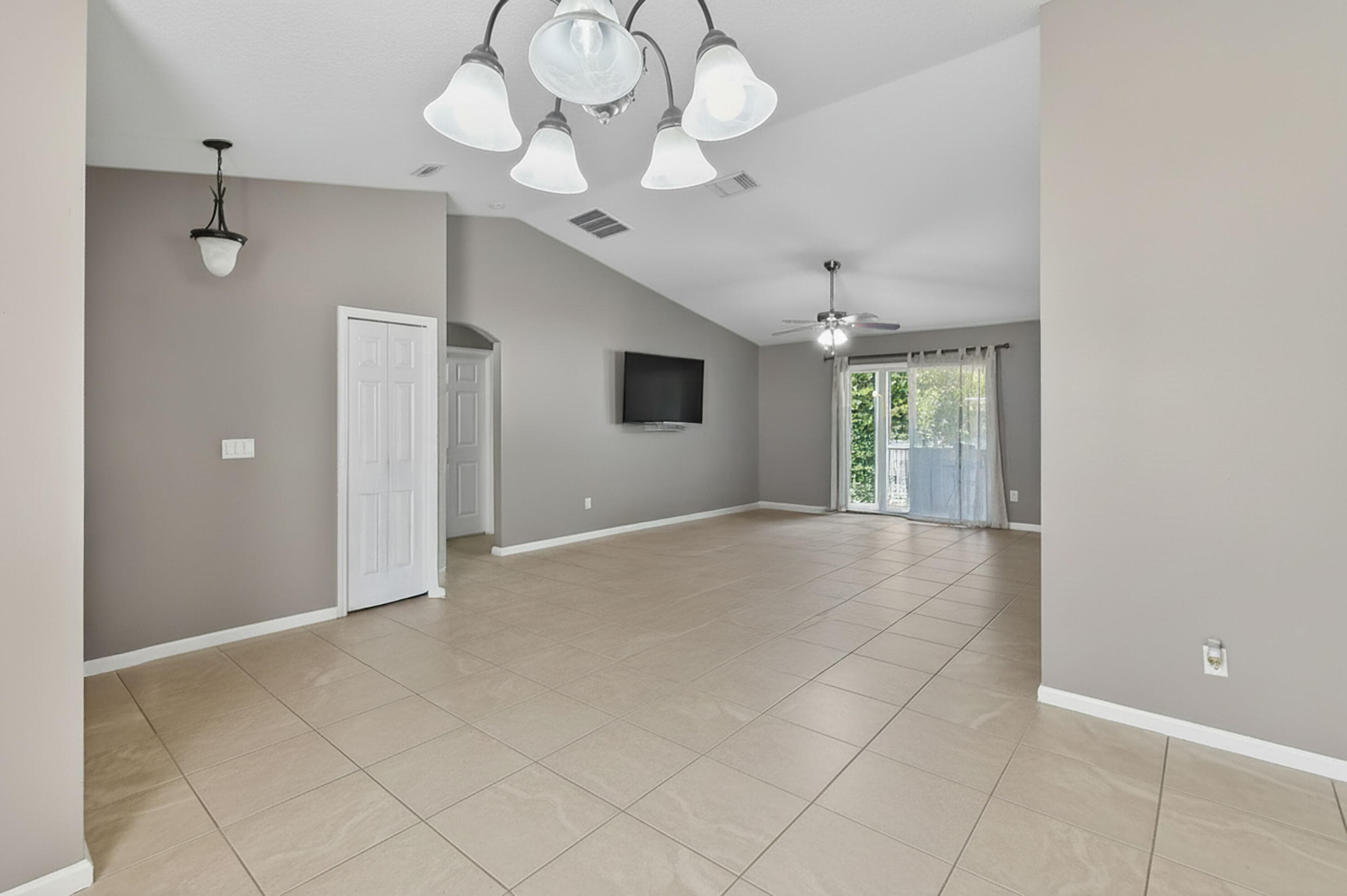933 SW General Patton Terrace, Port St. Lucie, FL 34953 — photo 11 of 36