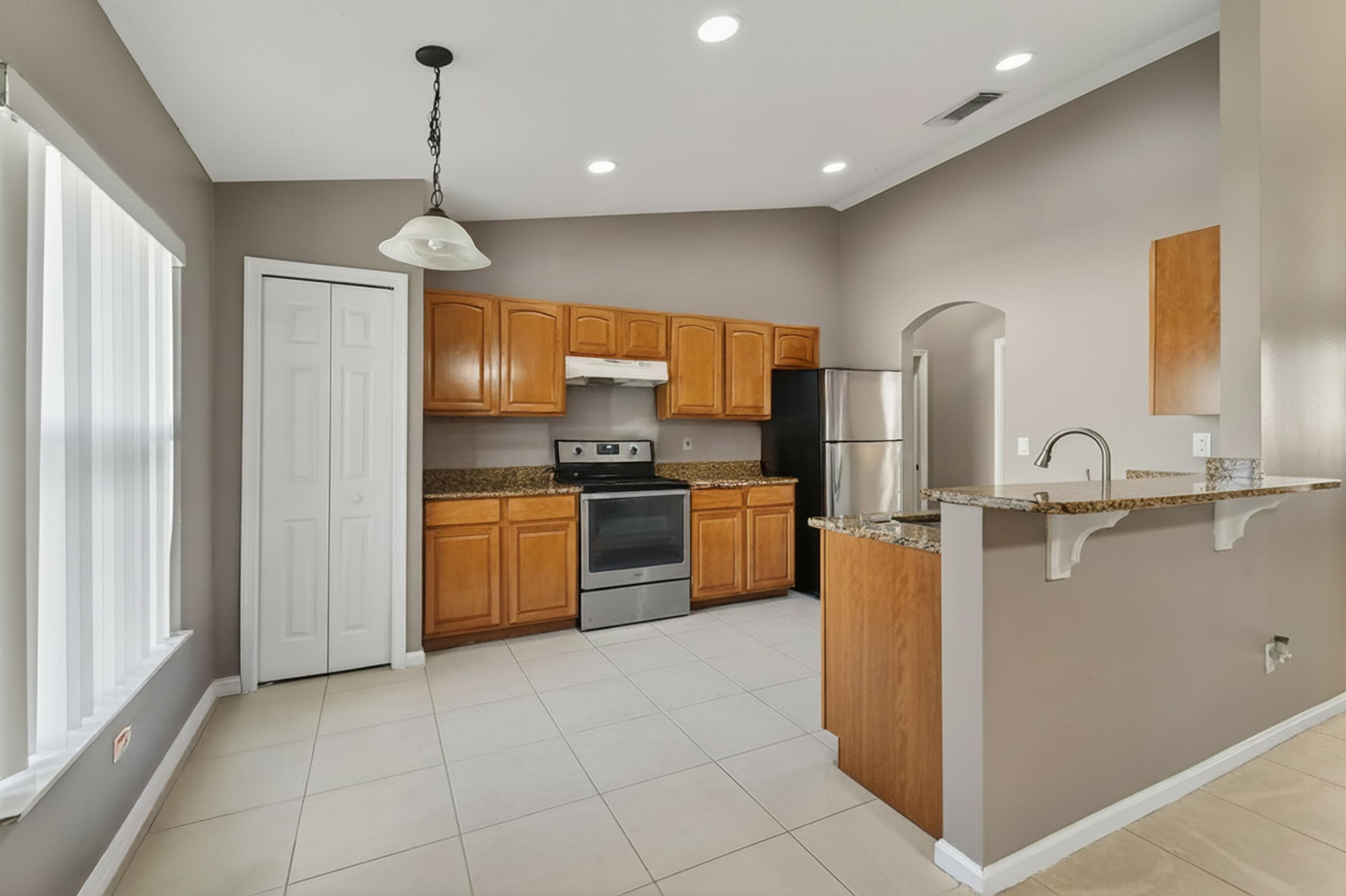 933 SW General Patton Terrace, Port St. Lucie, FL 34953 — photo 12 of 36
