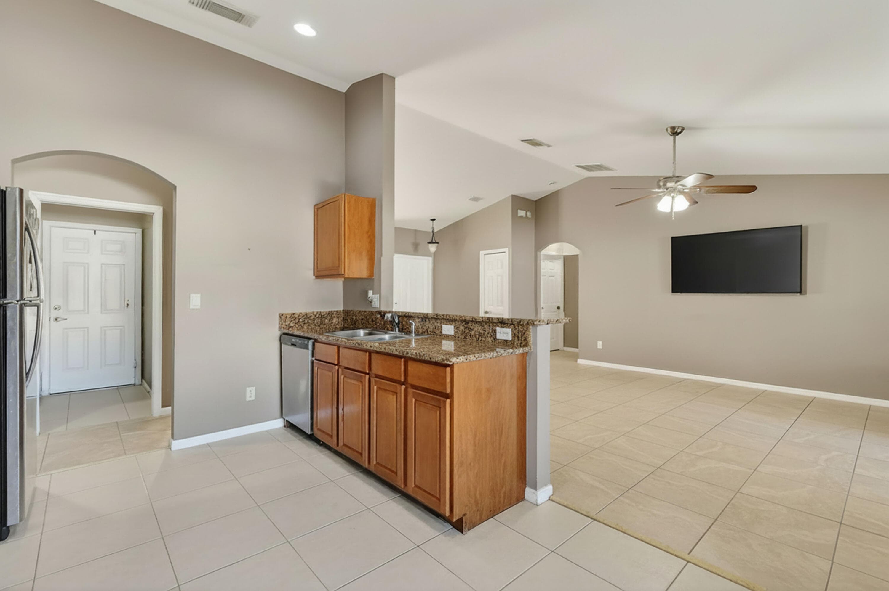 933 SW General Patton Terrace, Port St. Lucie, FL 34953 — photo 14 of 36