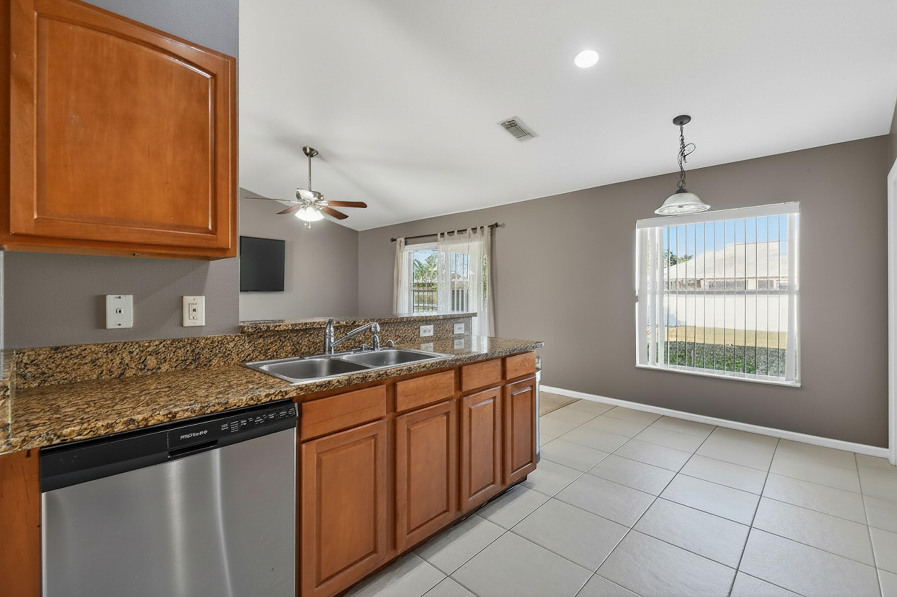 933 SW General Patton Terrace, Port St. Lucie, FL 34953 — photo 16 of 36