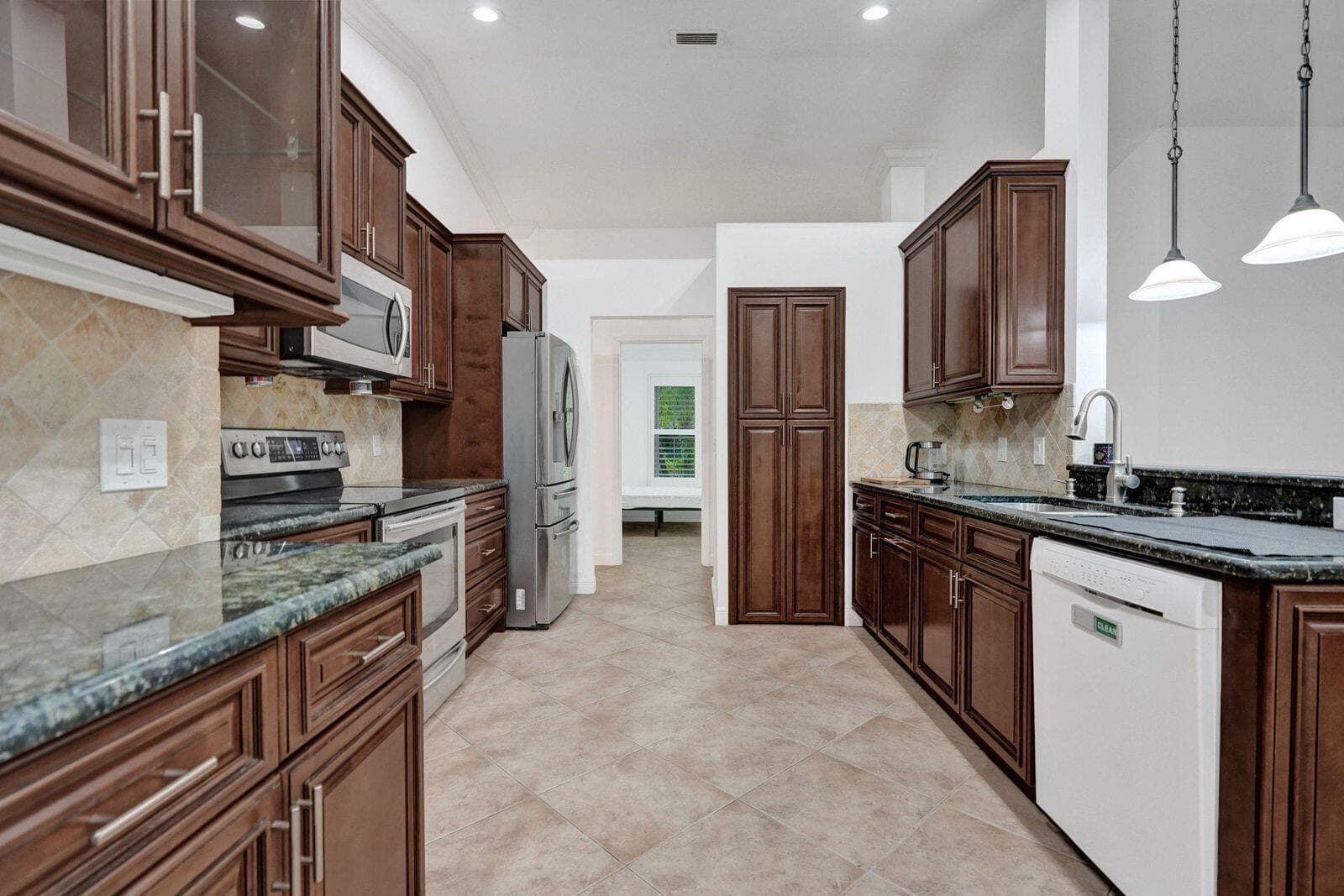 1075 W 30th Street, Riviera Beach, FL 33404 — photo 37 of 67