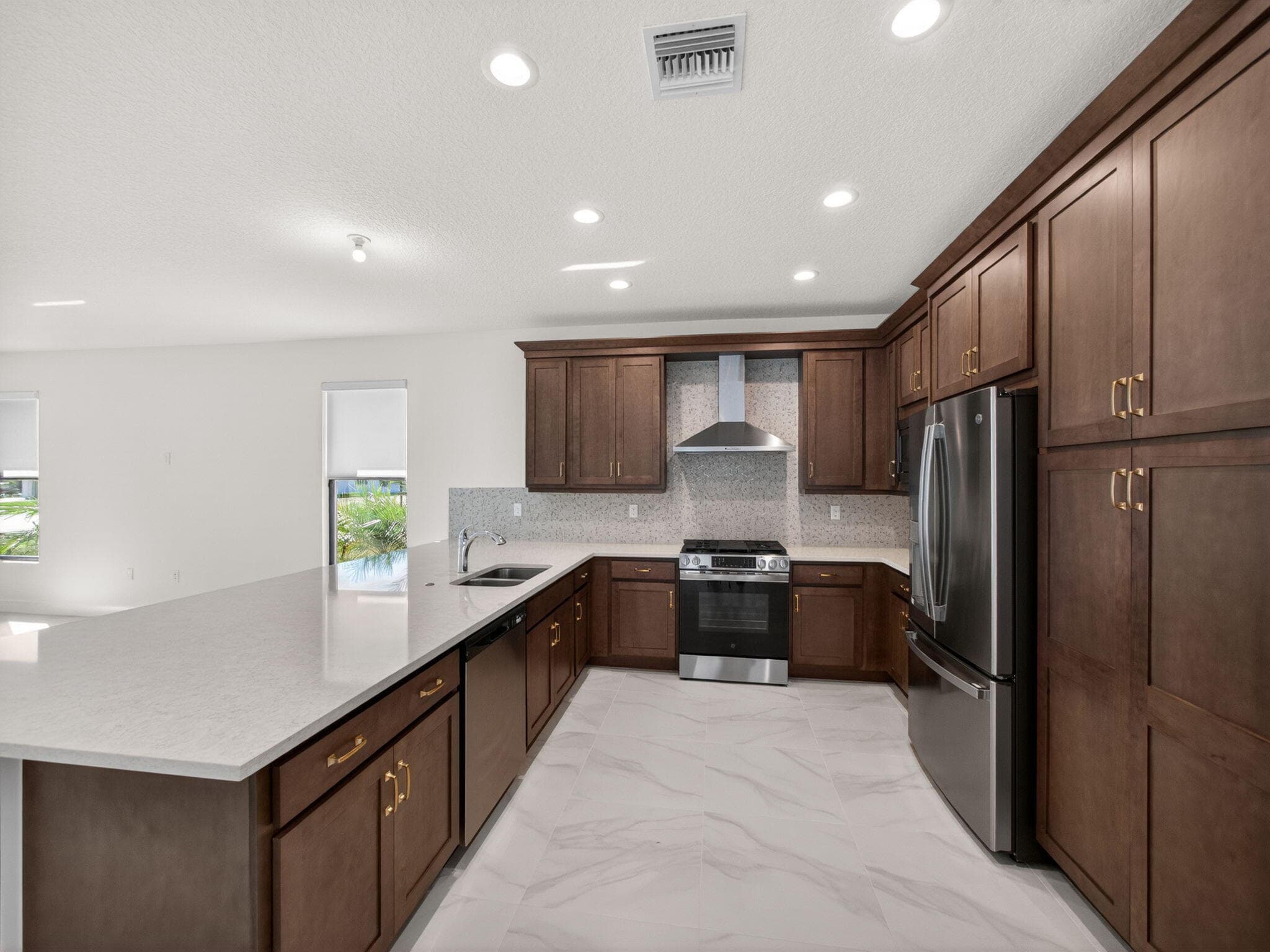 12406 SW High Tide Road, Port St. Lucie, FL 34987 — photo 8 of 60
