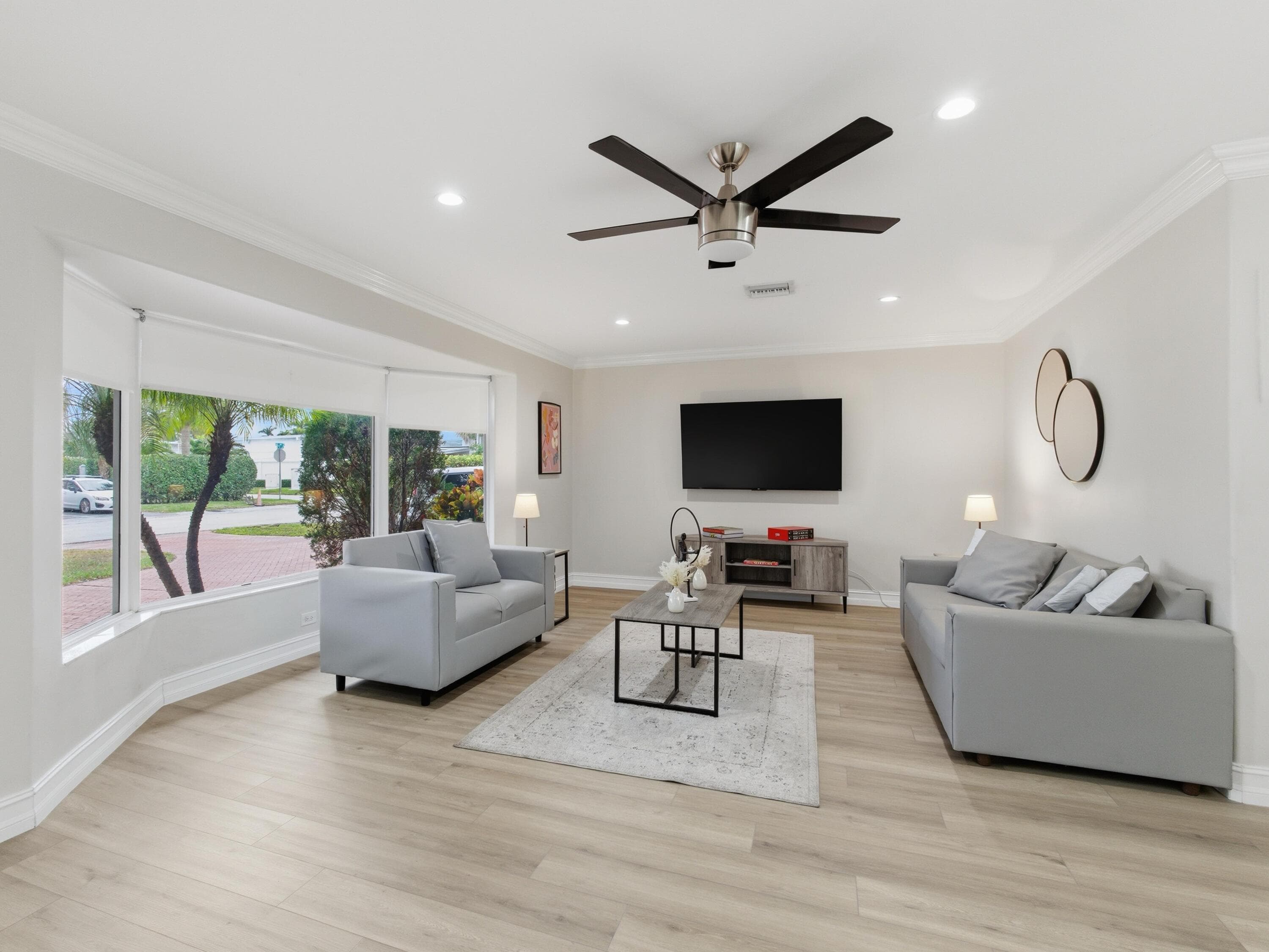 1921 NE 28th Court, Lighthouse Point, FL 33064 — photo 8 of 39