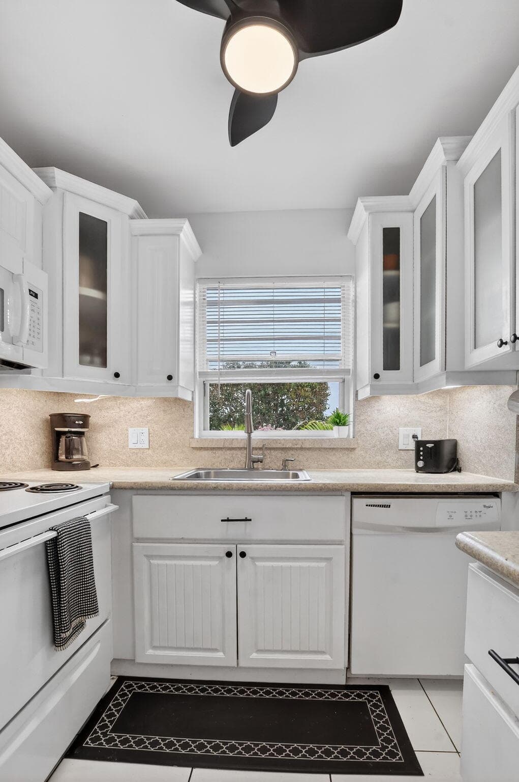 477 Tilford V, Deerfield Beach, FL 33442 — photo 10 of 81