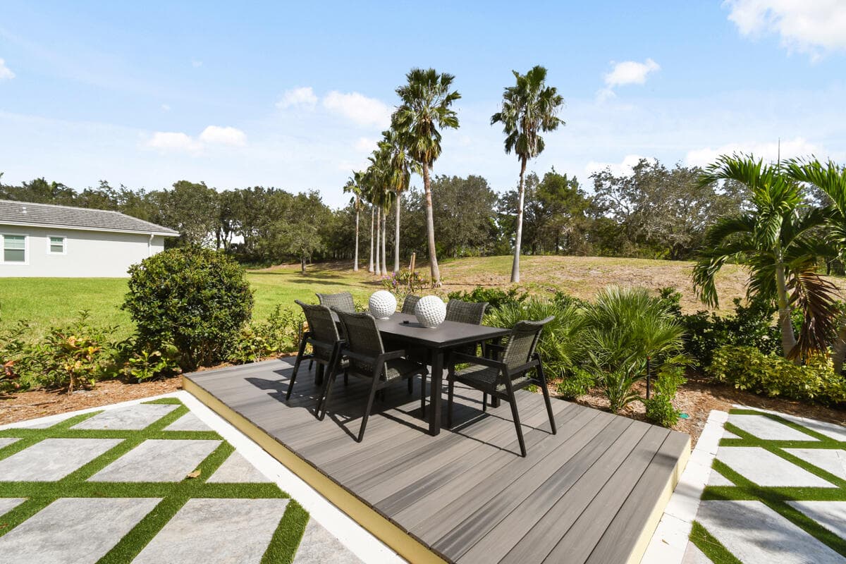 132 SE Via Tirso, Port St. Lucie, FL 34952 — photo 18 of 19