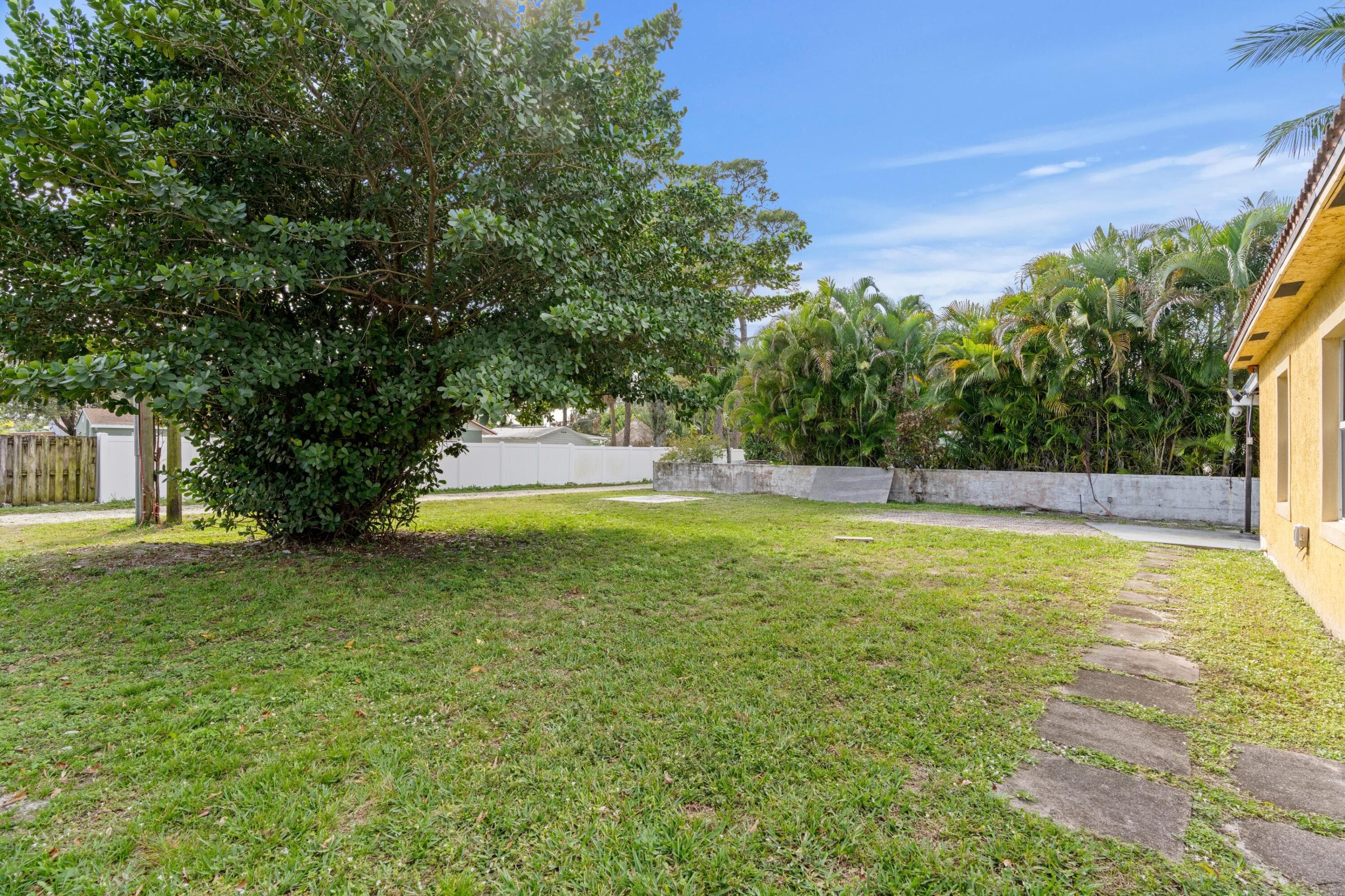 516 SW 17th Street, Fort Lauderdale, FL 33315 — photo 10 of 24