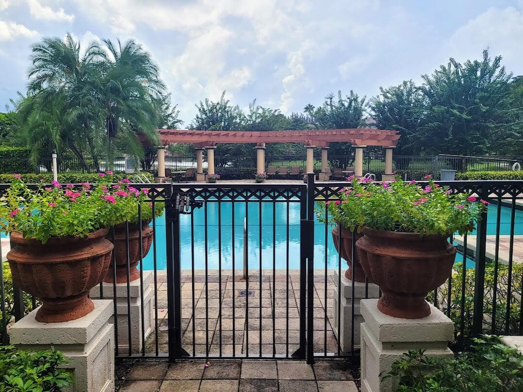 4197 N Haverhill Road 212, West Palm Beach, FL 33417 — photo 21 of 32