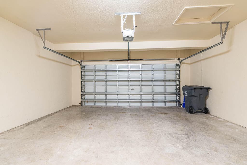 10283 Wellington Parc Drive, Wellington, FL 33449 — photo 17 of 34