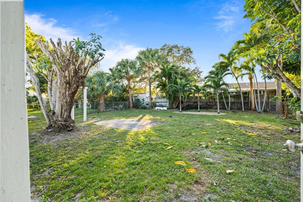 3443 NE 3rd Avenue, Oakland Park, FL 33334 — photo 49 of 59