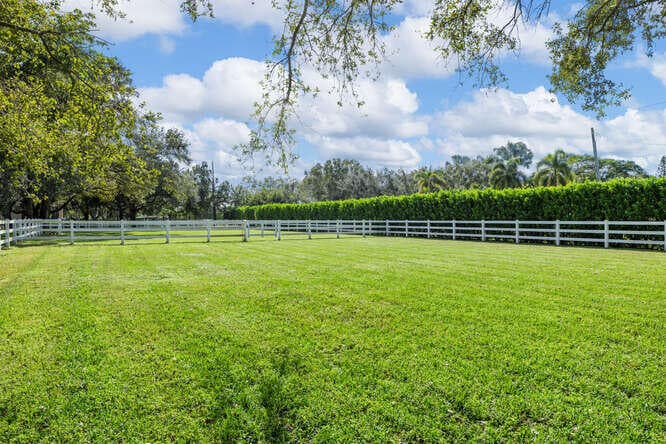 2760 Appaloosa Trail, Wellington, FL 33414 — photo 27 of 43