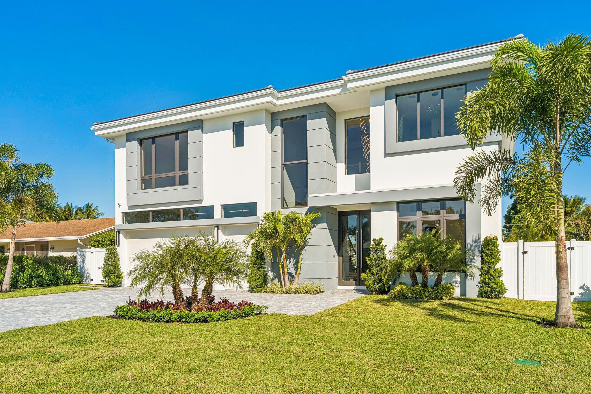261 NW 8th Street, Boca Raton, FL 33432 — photo 1 of 53