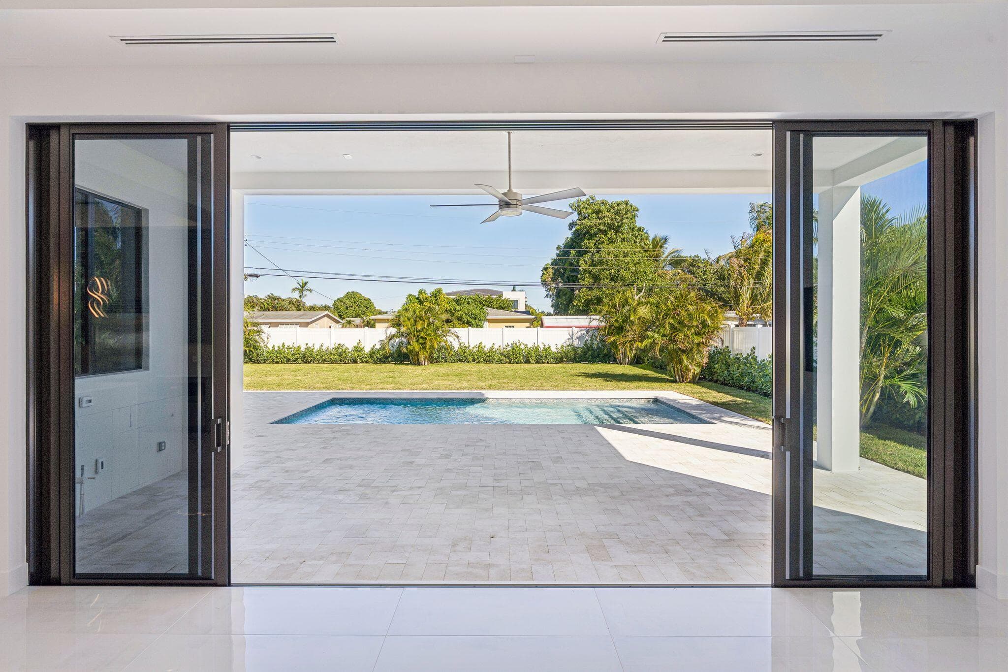 261 NW 8th Street, Boca Raton, FL 33432 — photo 31 of 53