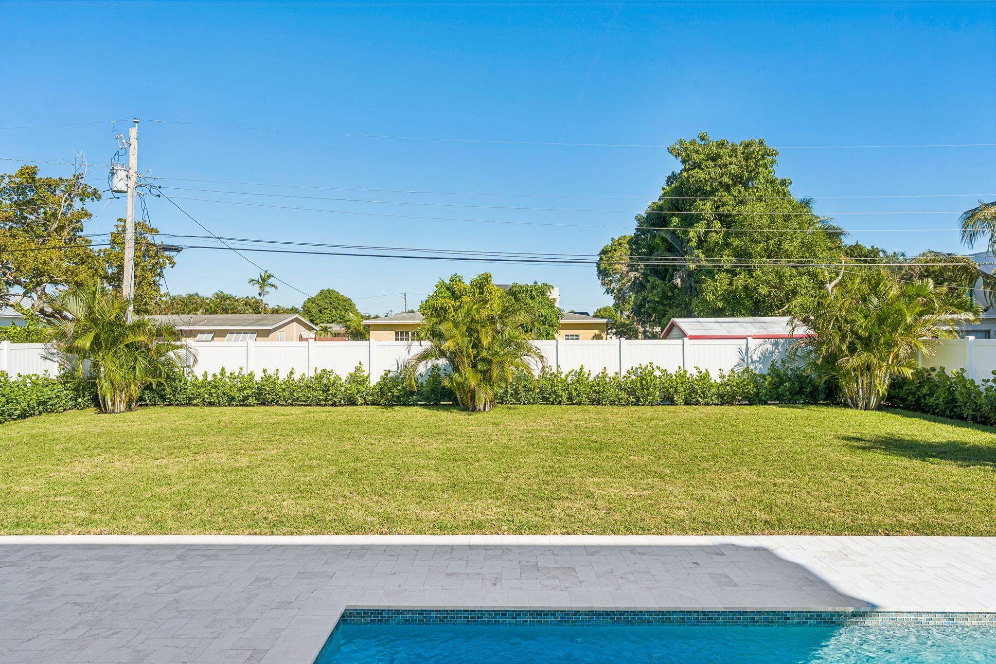 261 NW 8th Street, Boca Raton, FL 33432 — photo 34 of 53