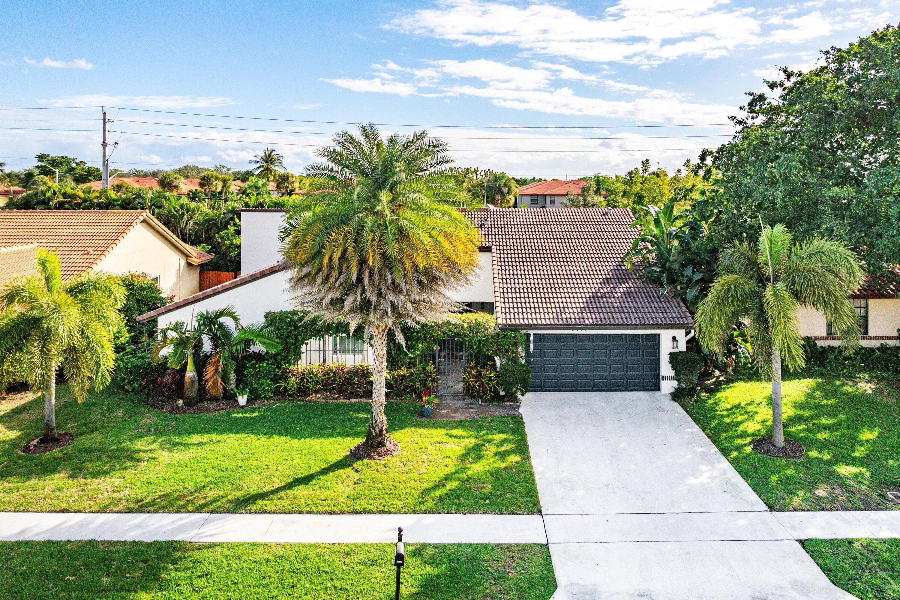2412 SW 23rd Cranbrook Drive, Boynton Beach, FL 33436 — photo 28 of 45