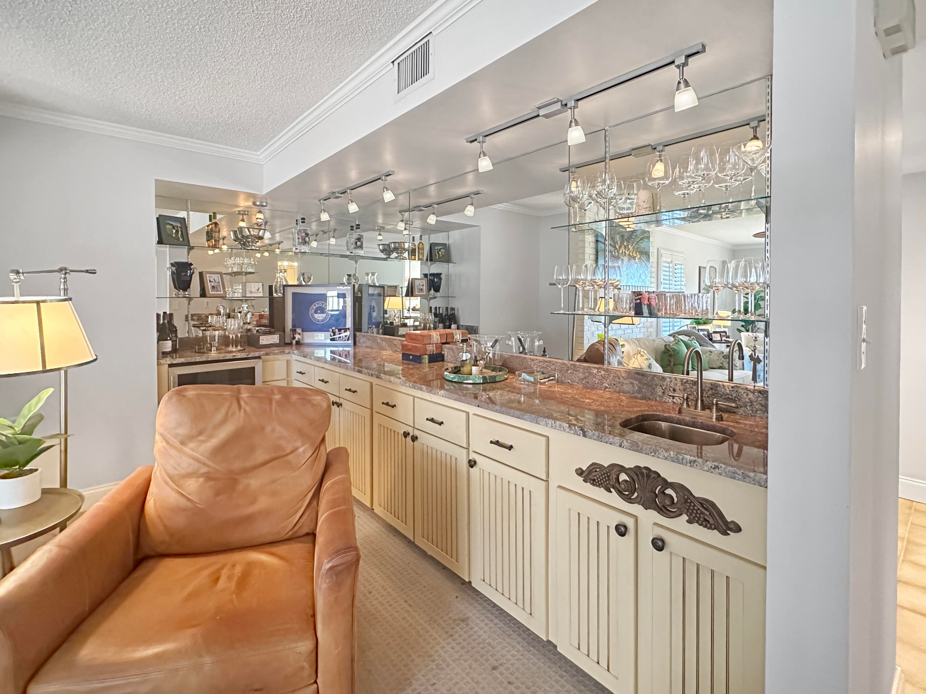 3400 Twin Lakes Terrace 201, Fort Pierce, FL 34951 — photo 14 of 36