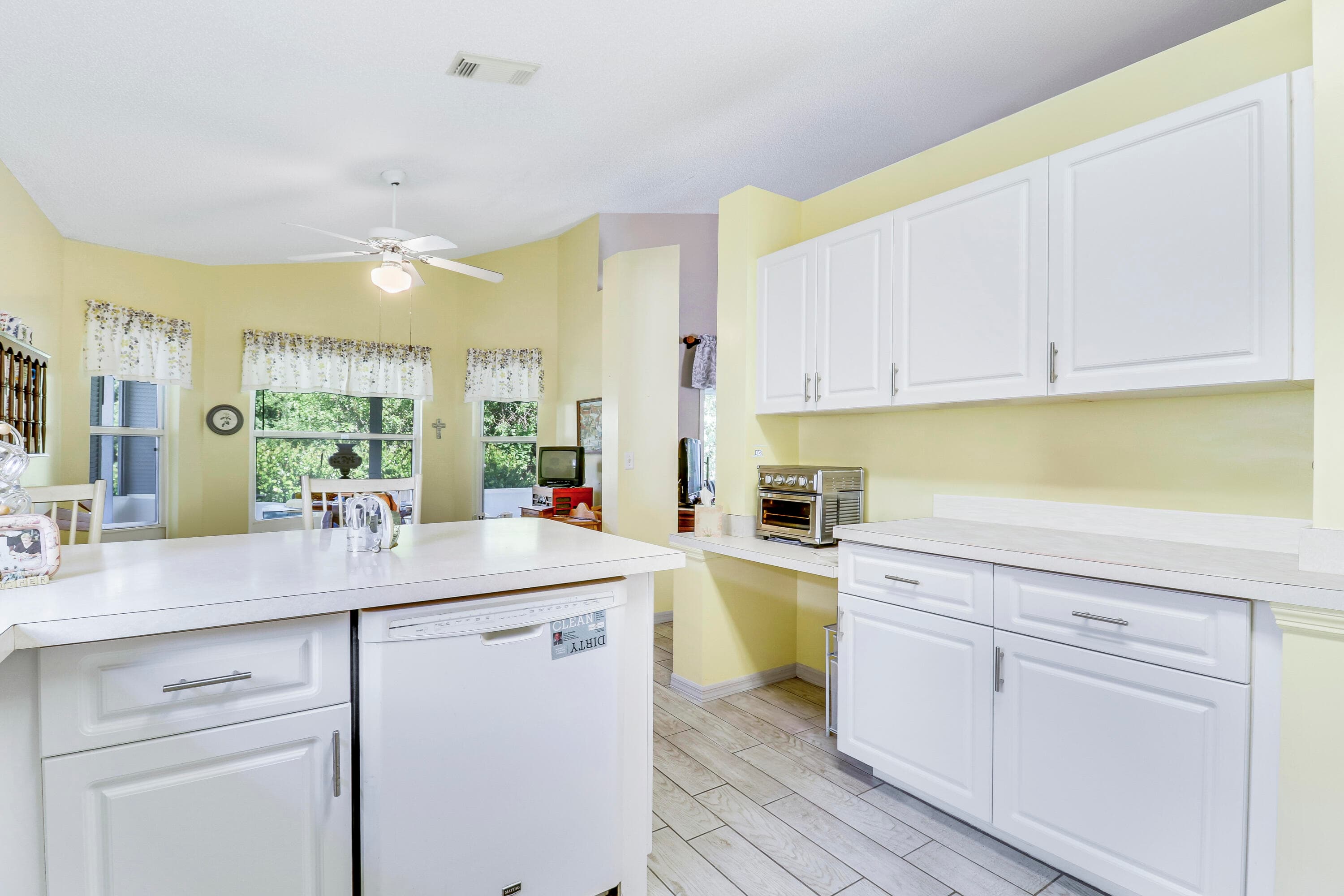 6018 Travelers Way, Fort Pierce, FL 34982 — photo 9 of 39