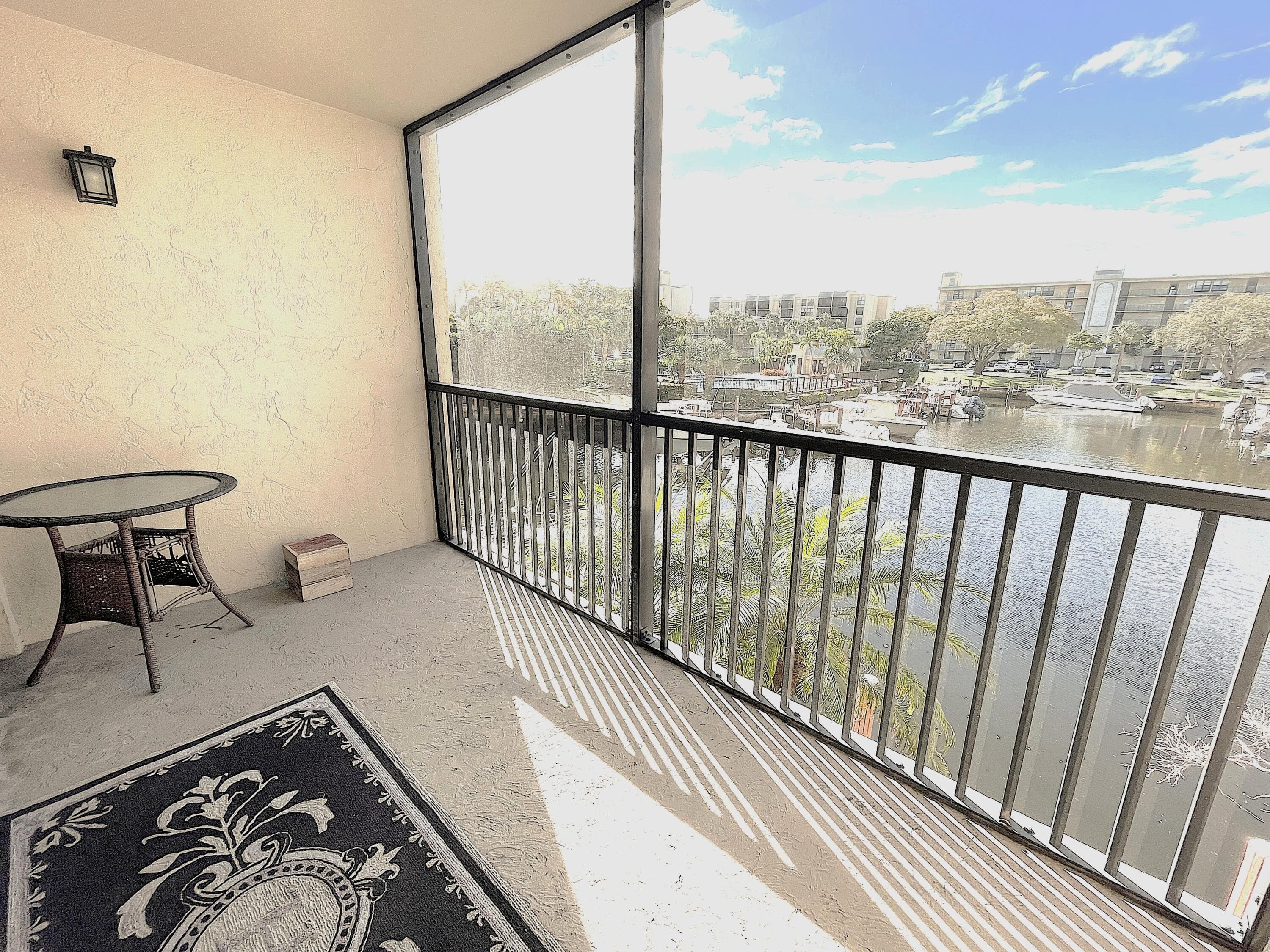 3 Royal Palm Way 2050, Boca Raton, FL 33432 — photo 19 of 27