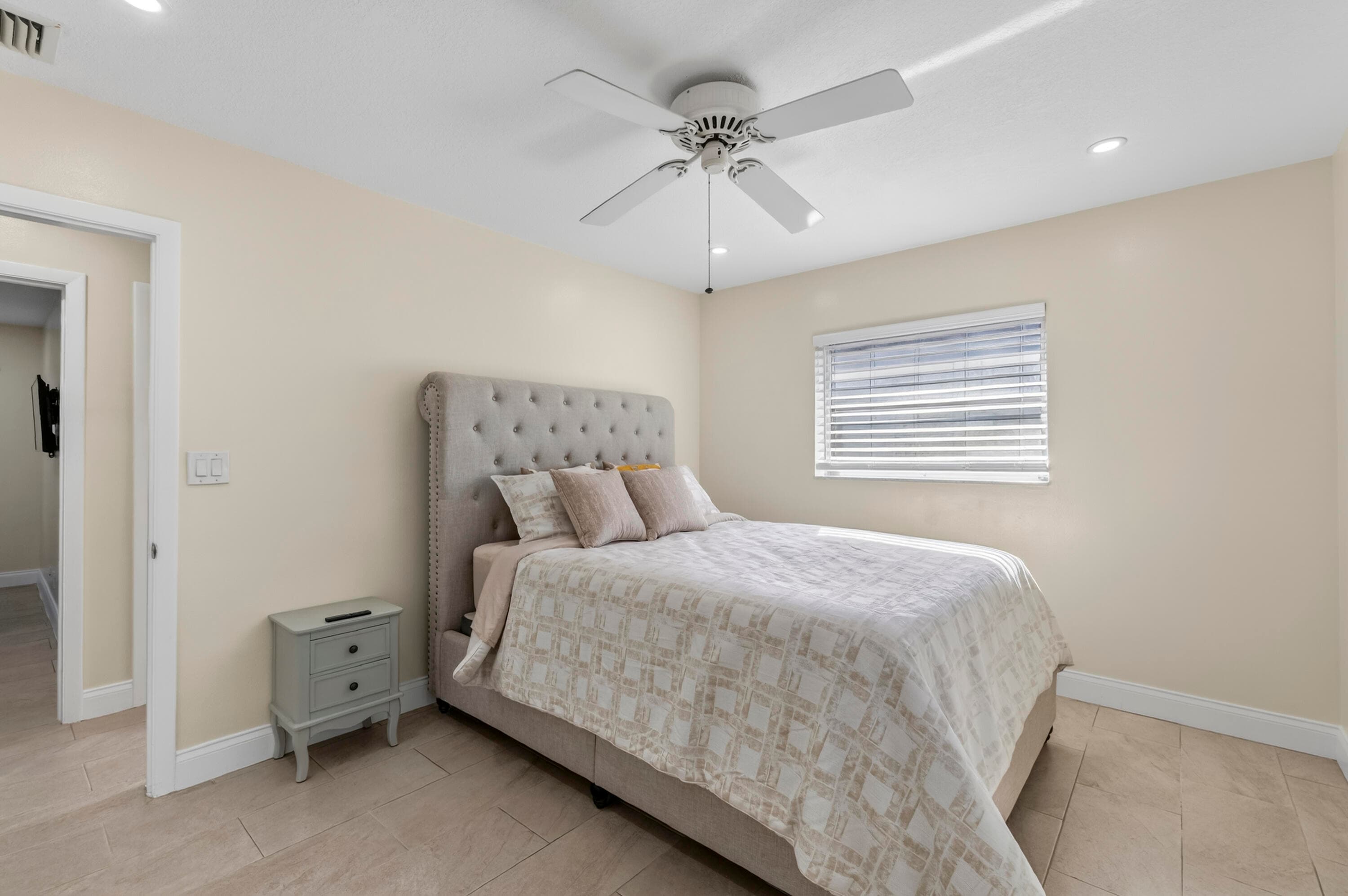 4361 NW 12th Drive NW, Deerfield Beach, FL 33064 — photo 26 of 41