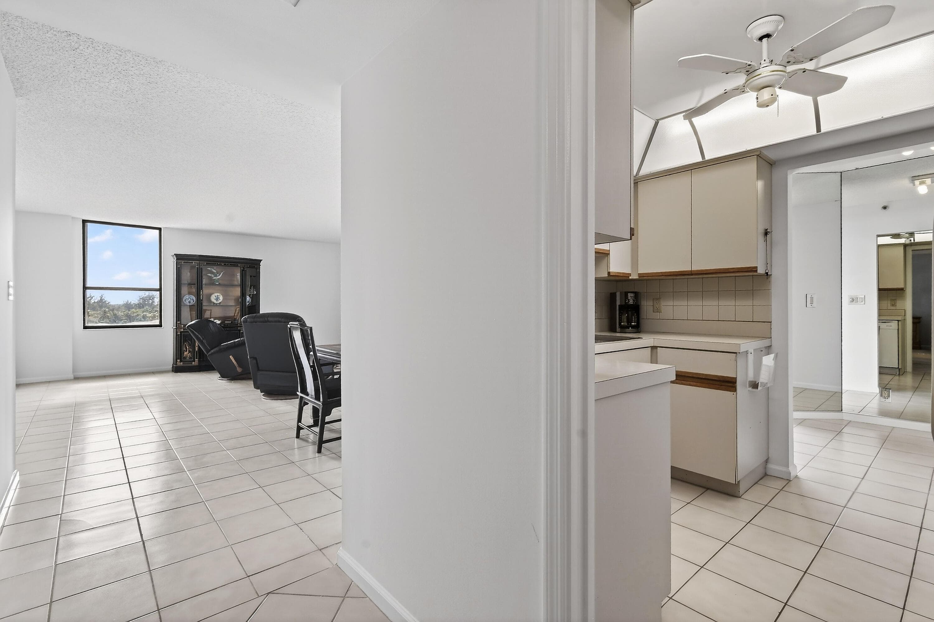 176 Helios Drive 401, Jupiter, FL 33477 — photo 15 of 39