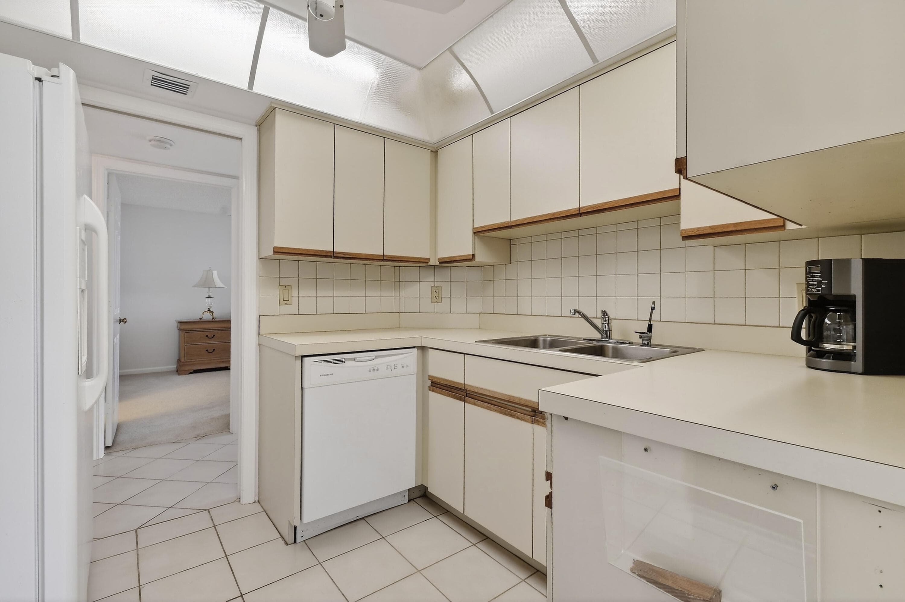 176 Helios Drive 401, Jupiter, FL 33477 — photo 18 of 39