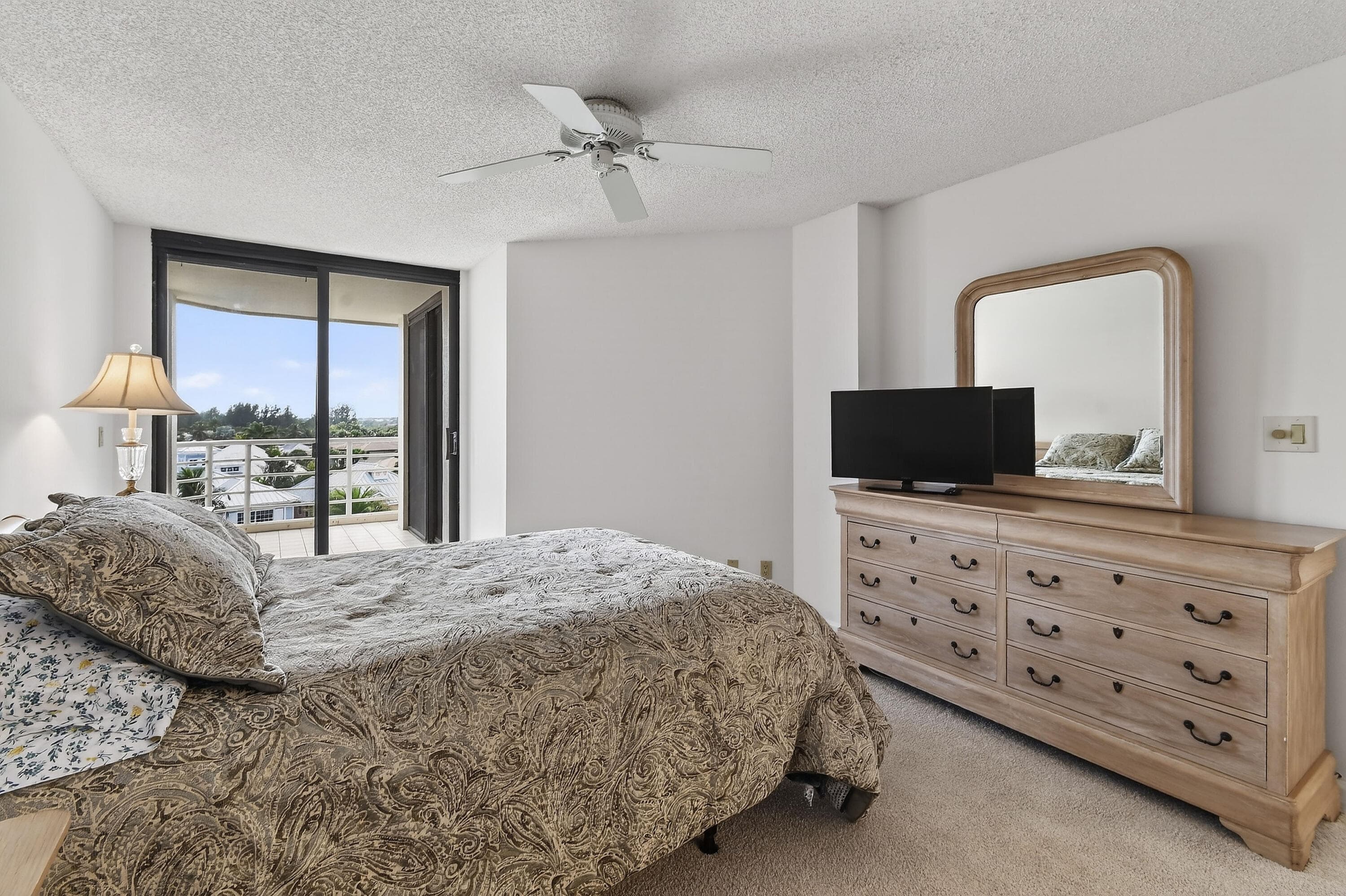176 Helios Drive 401, Jupiter, FL 33477 — photo 20 of 39