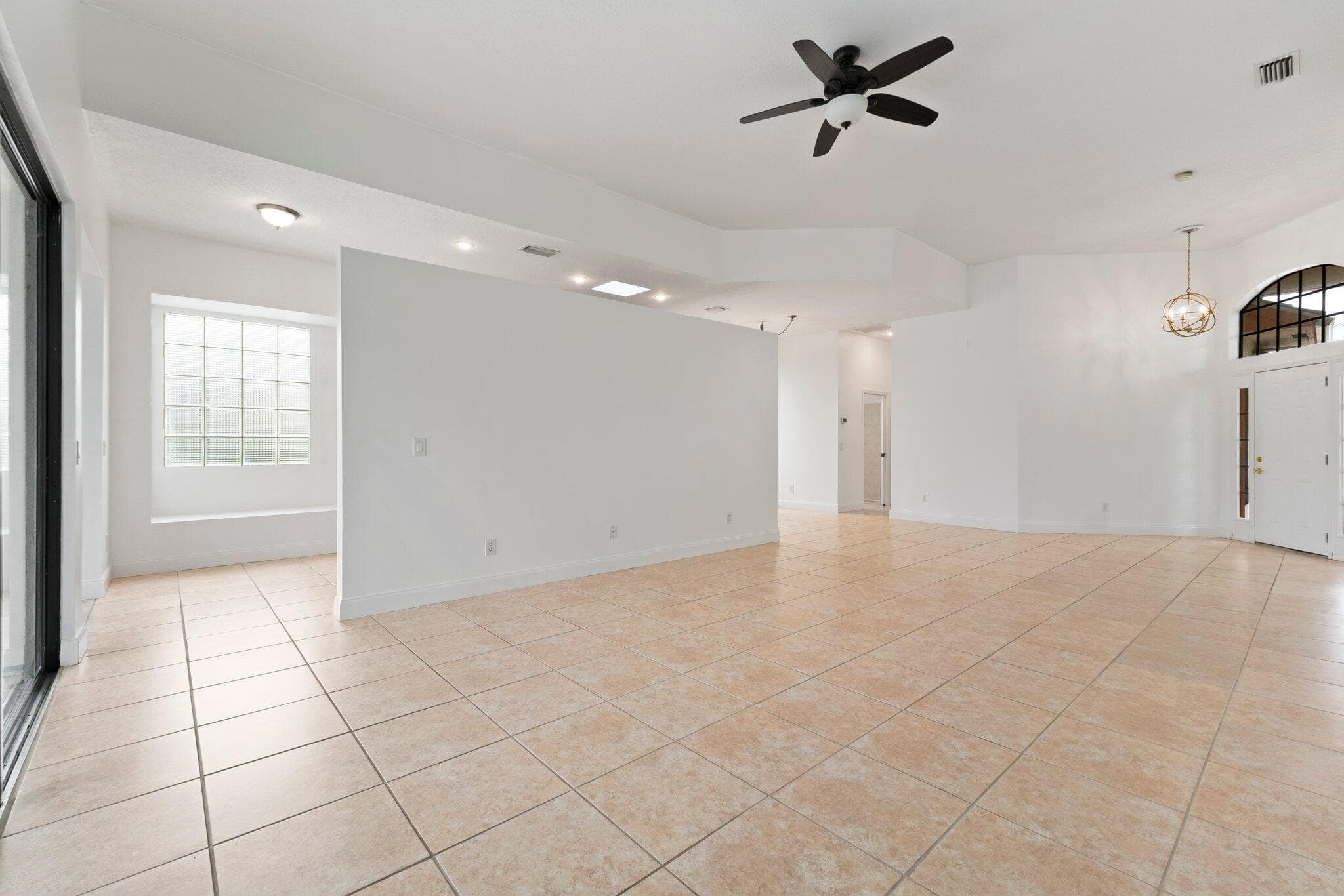 435 SW Jefferson Circle, Port St. Lucie, FL 34986 — photo 8 of 58