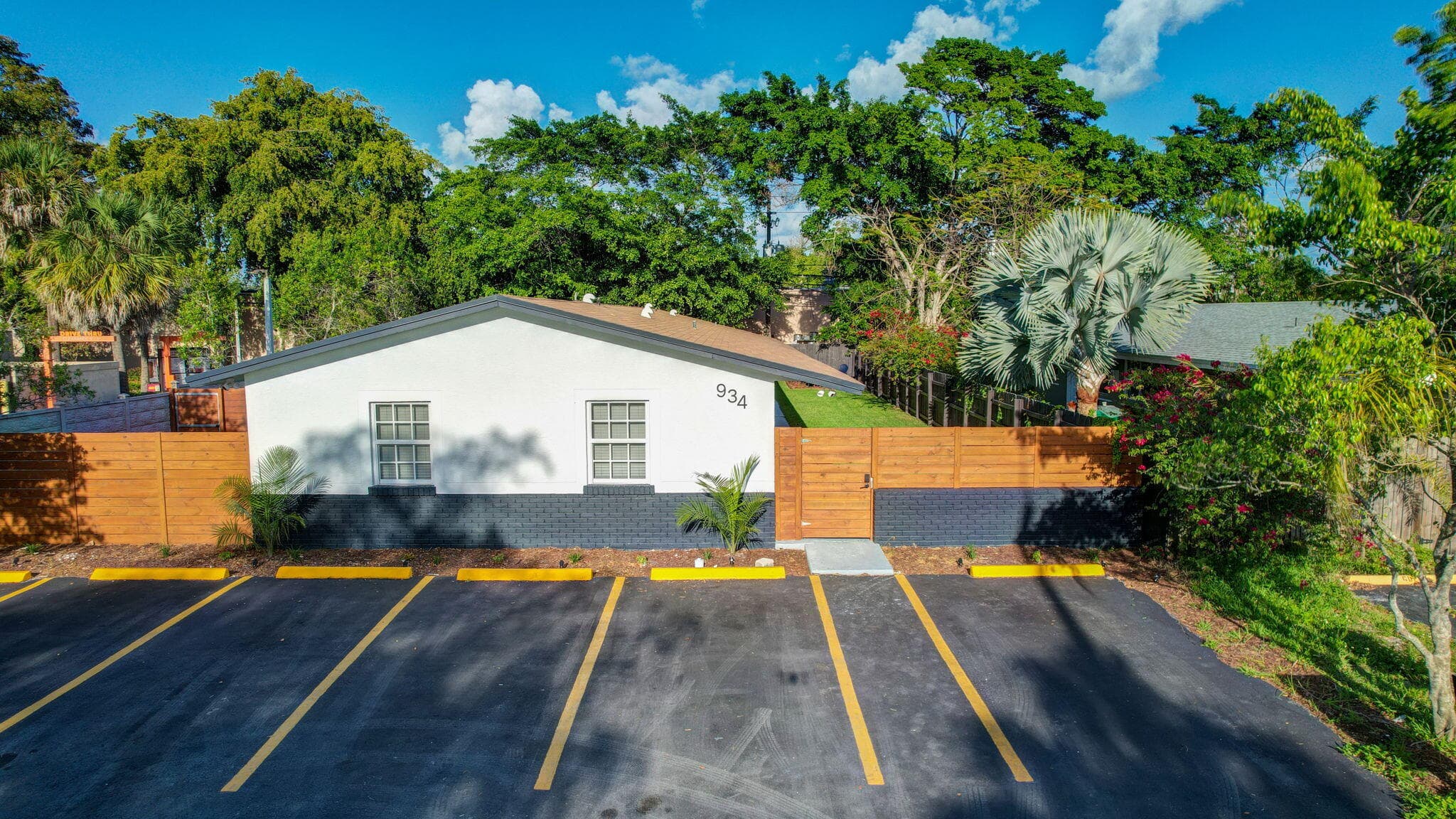 934 NW 4th Avenue 1-4, Fort Lauderdale, FL 33311 — photo 38 of 80