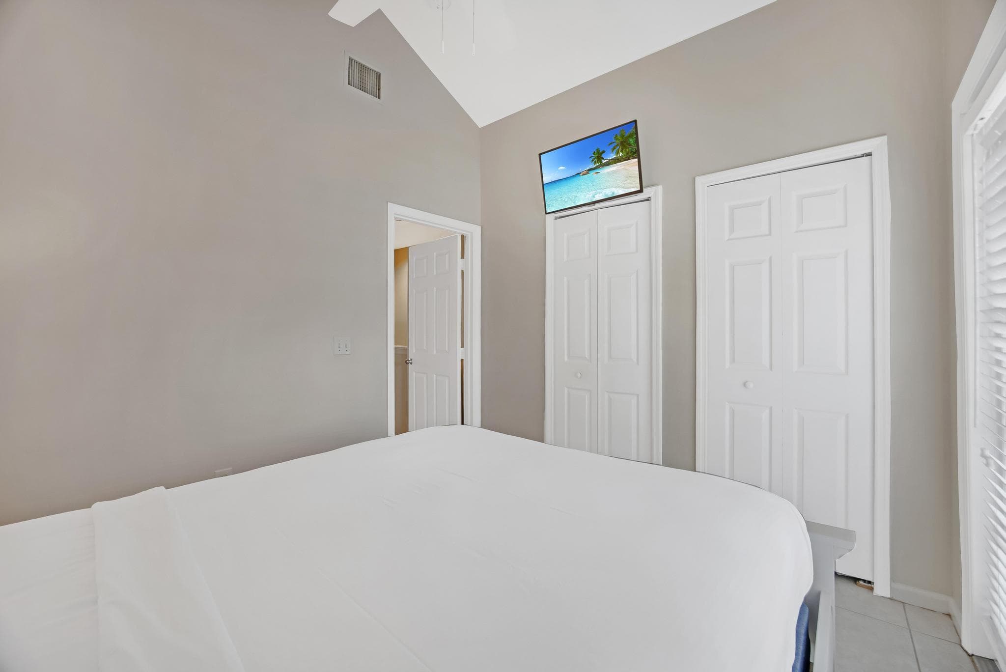 5081 Sunset Village Drive, Duck Key, FL 33050 — photo 42 of 59