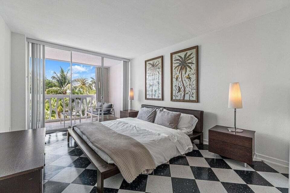 2505 S Ocean Boulevard 303, Palm Beach, FL 33480 — photo 14 of 27