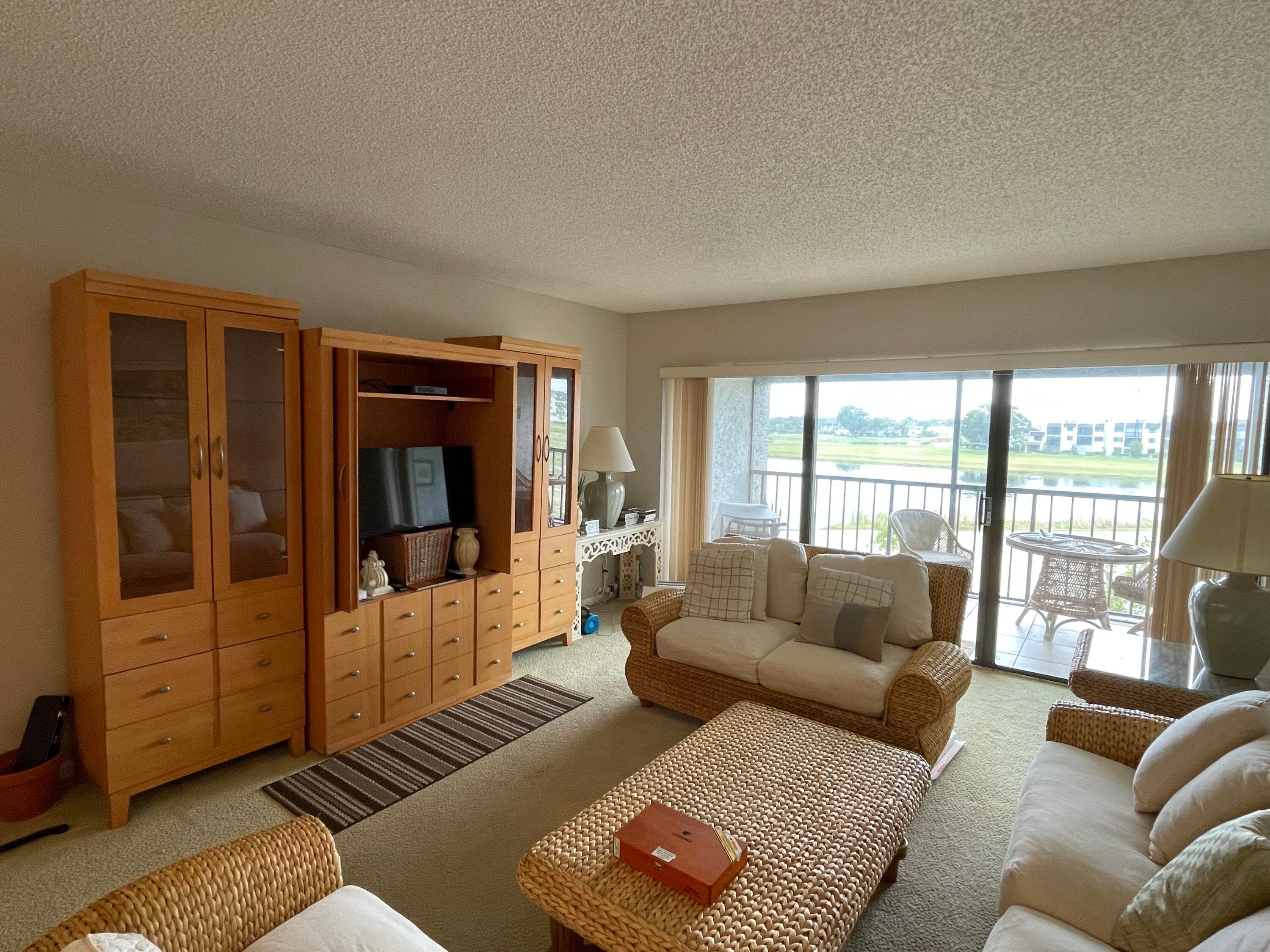 4838 Esedra Court 304, Lake Worth, FL 33467 — photo 4 of 10