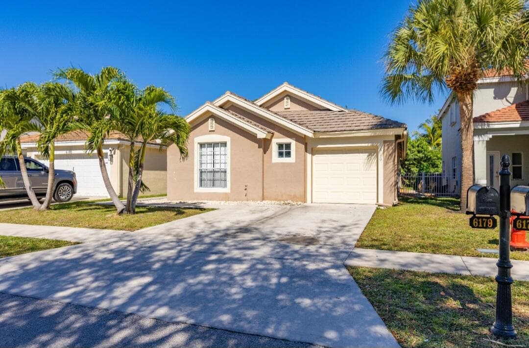 6179 Savannah Way, Lake Worth, FL 33463 — photo 24 of 30