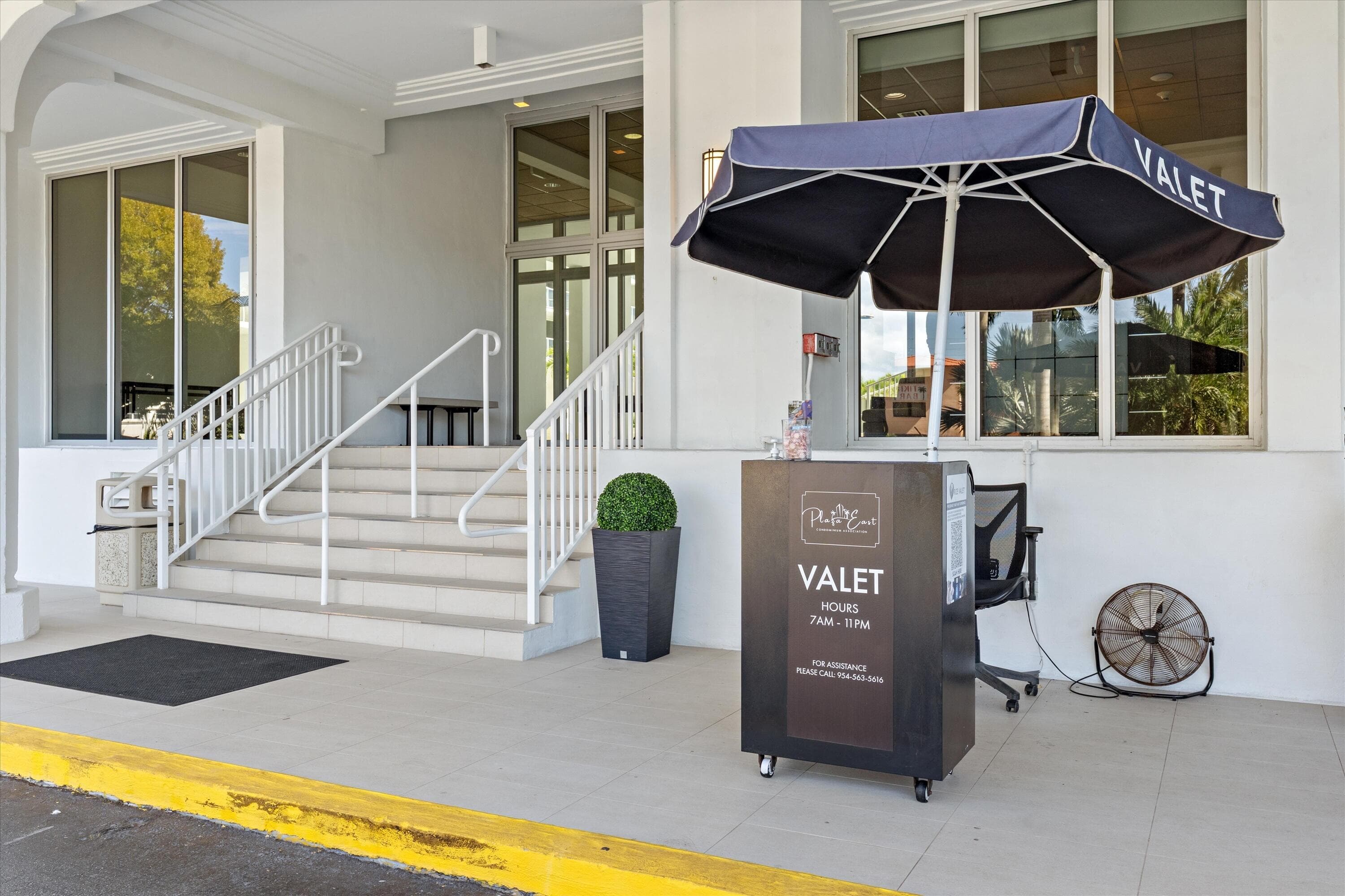 4300 N Ocean Boulevard 15c, Fort Lauderdale, FL 33308 — photo 16 of 30