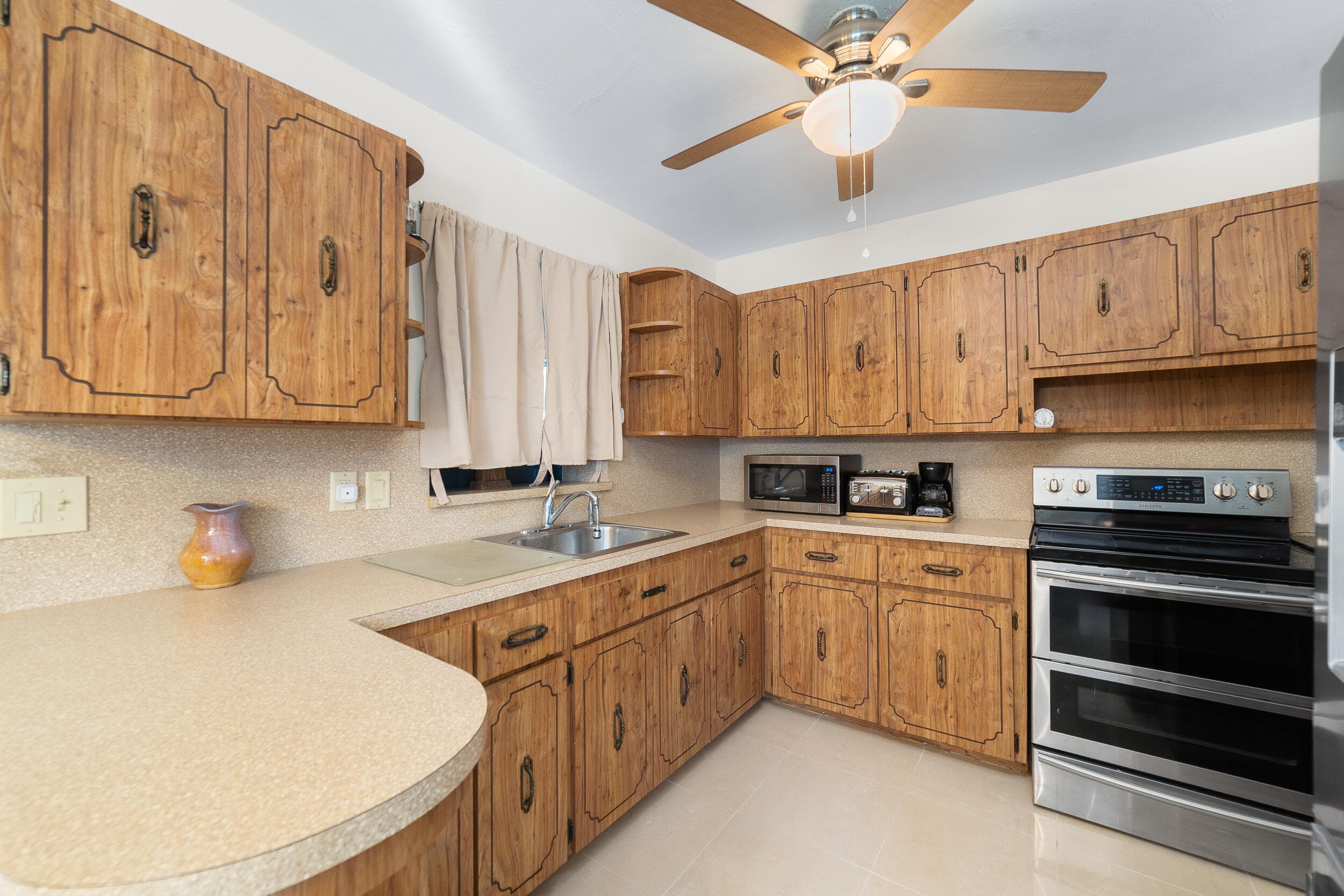 2001 NE 30th Street, Fort Lauderdale, FL 33306 — photo 46 of 77