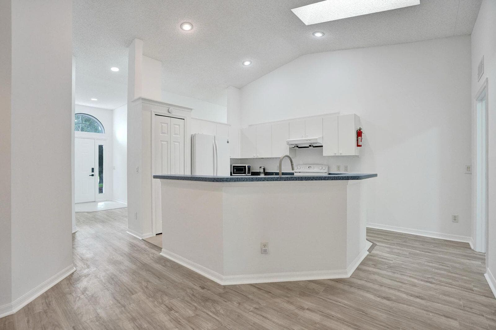 468 SW Prado Avenue, Port St. Lucie, FL 34983 — photo 17 of 39