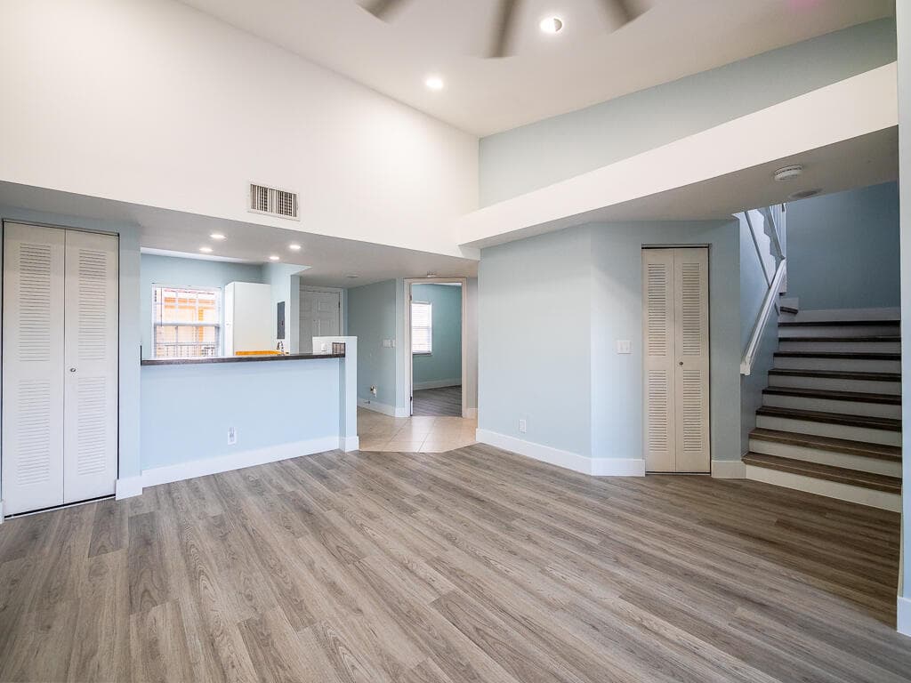 1020 Lake Shore Drive 202, Lake Park, FL 33403 — photo 9 of 31