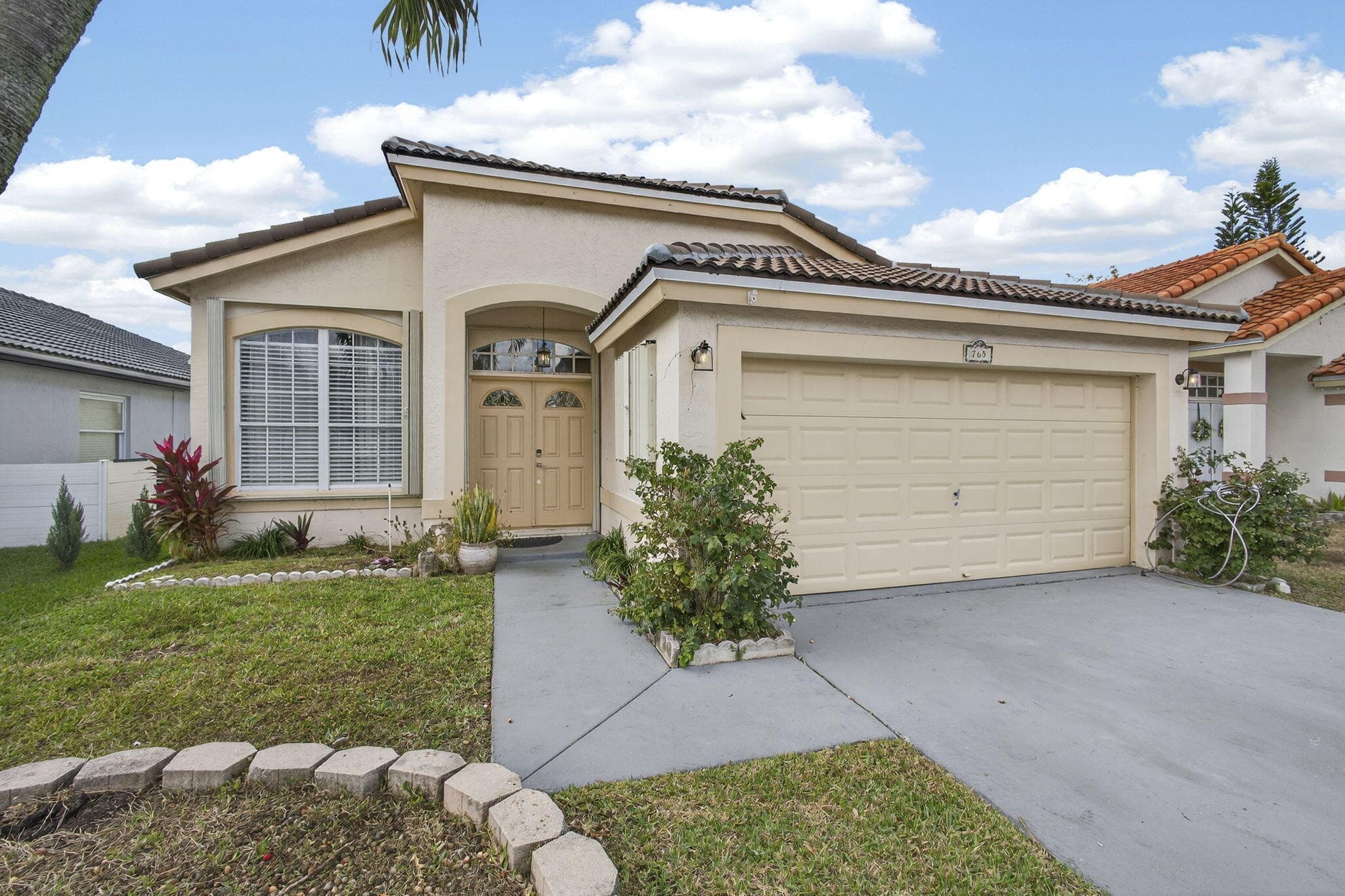 765 Lake Wellington Drive, Wellington, FL 33414 — photo 2 of 53