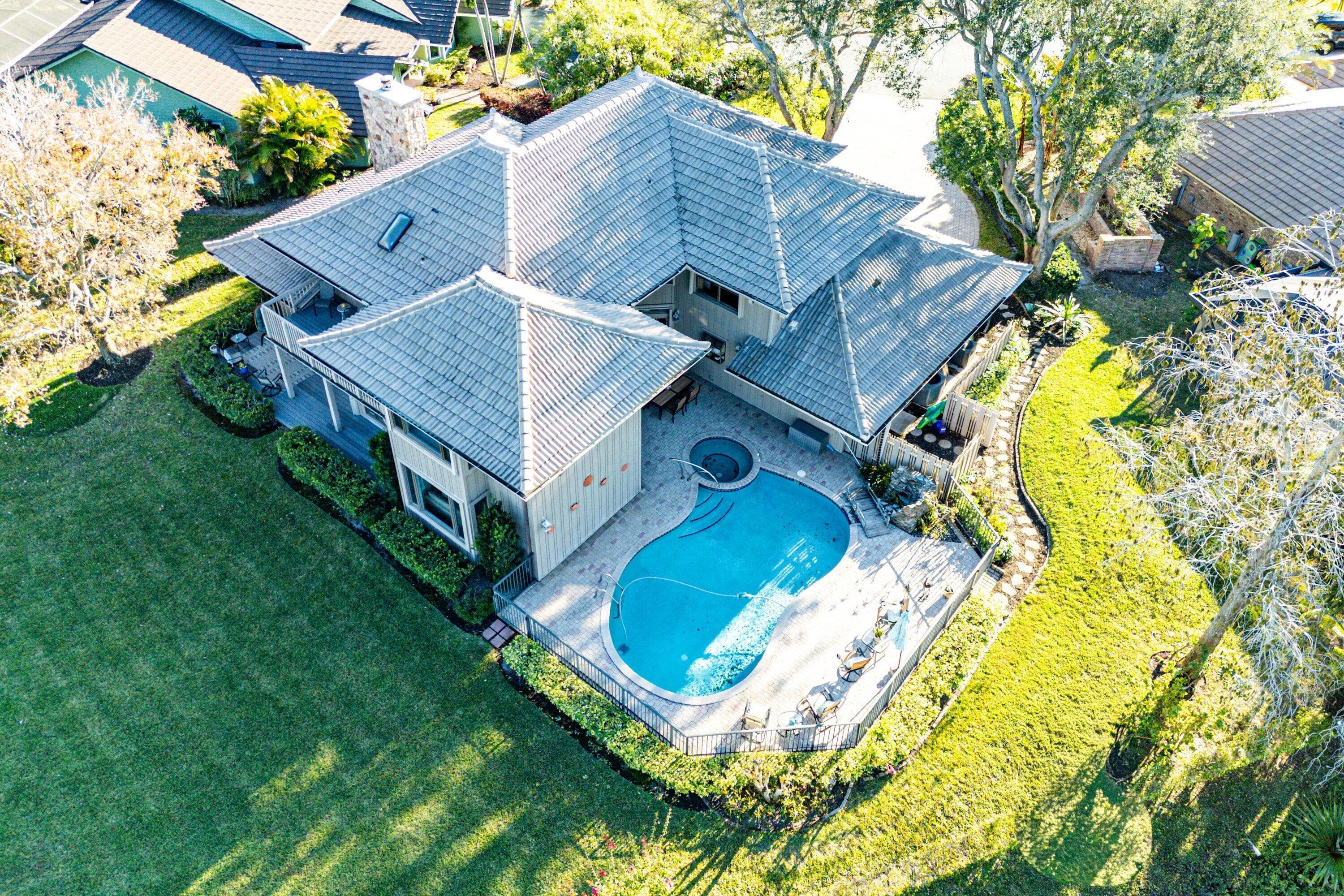 4 Sutherland Court, Palm Beach Gardens, FL 33418 — photo 64 of 67